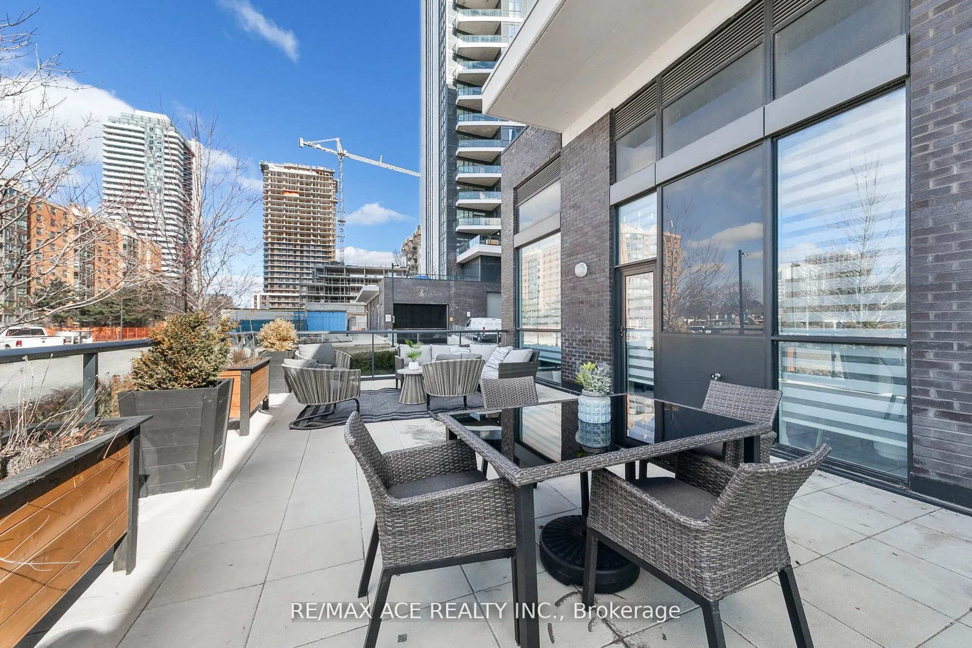 65 Watergarden Drive, #101