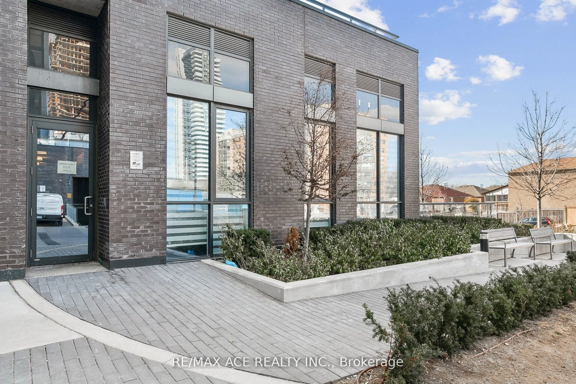 65 Watergarden Drive, #101
