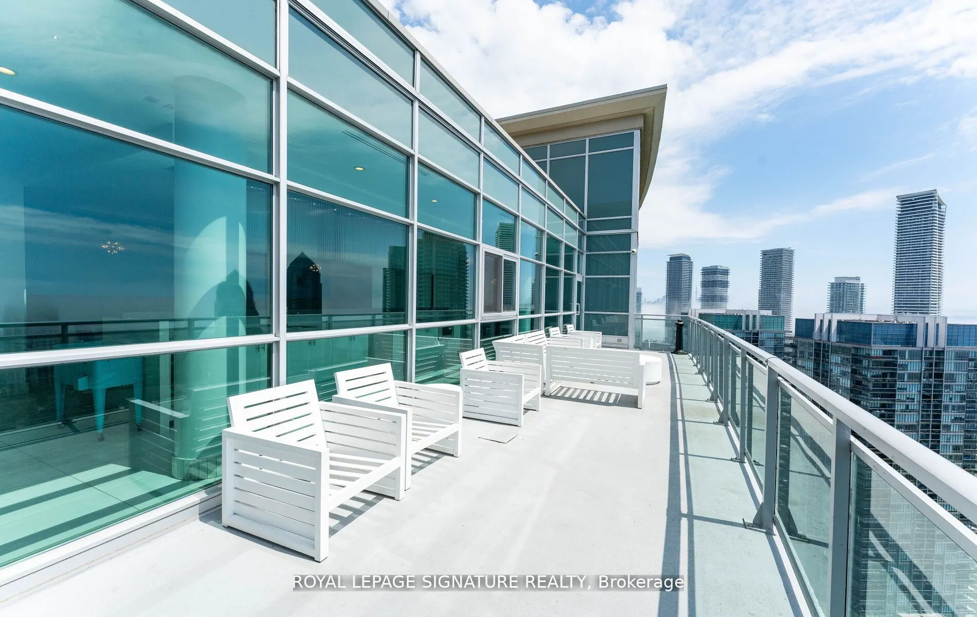 165 Legion Road, #2122