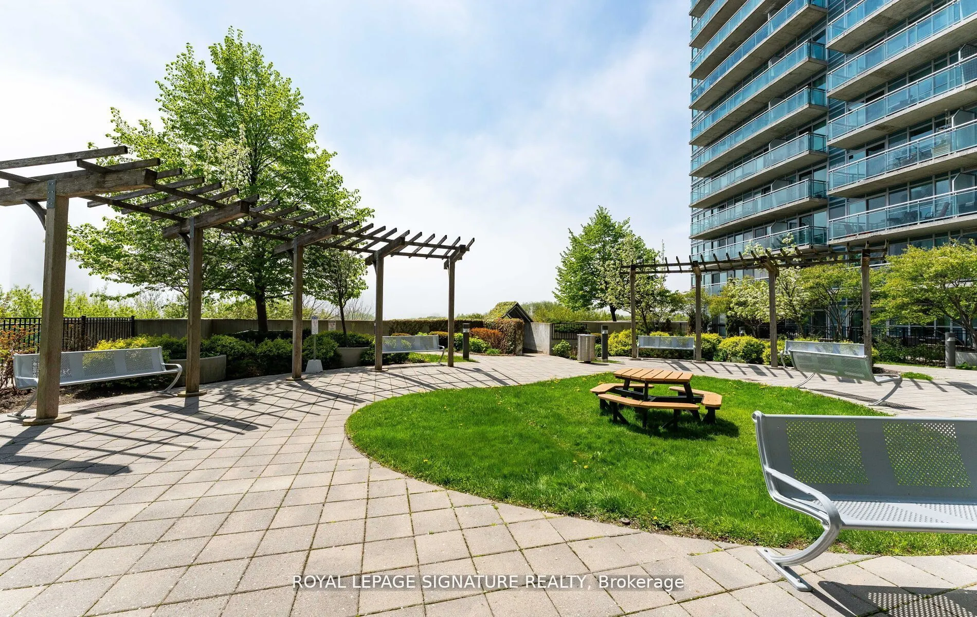 165 Legion Road, #2122
