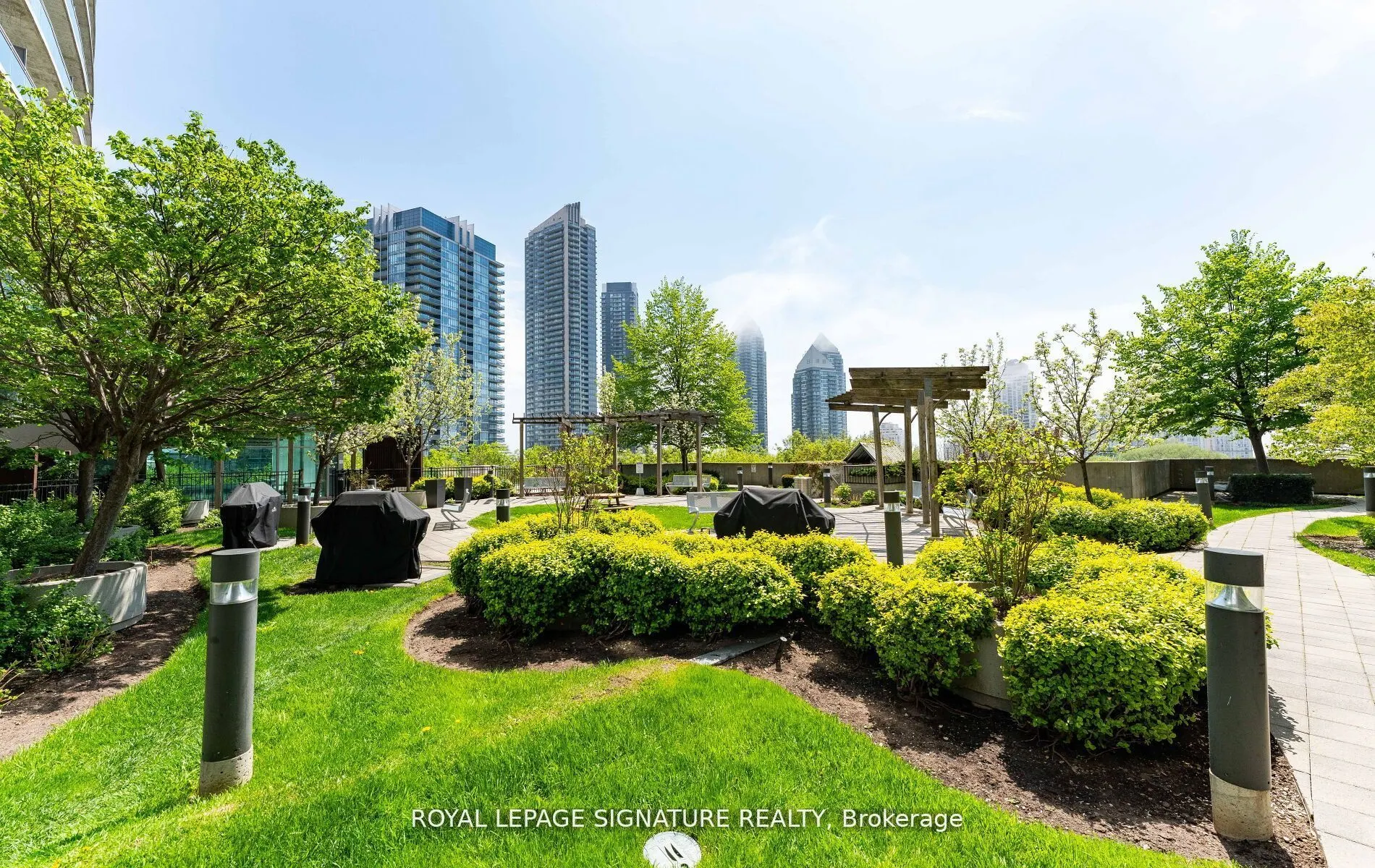 165 Legion Road, #2122