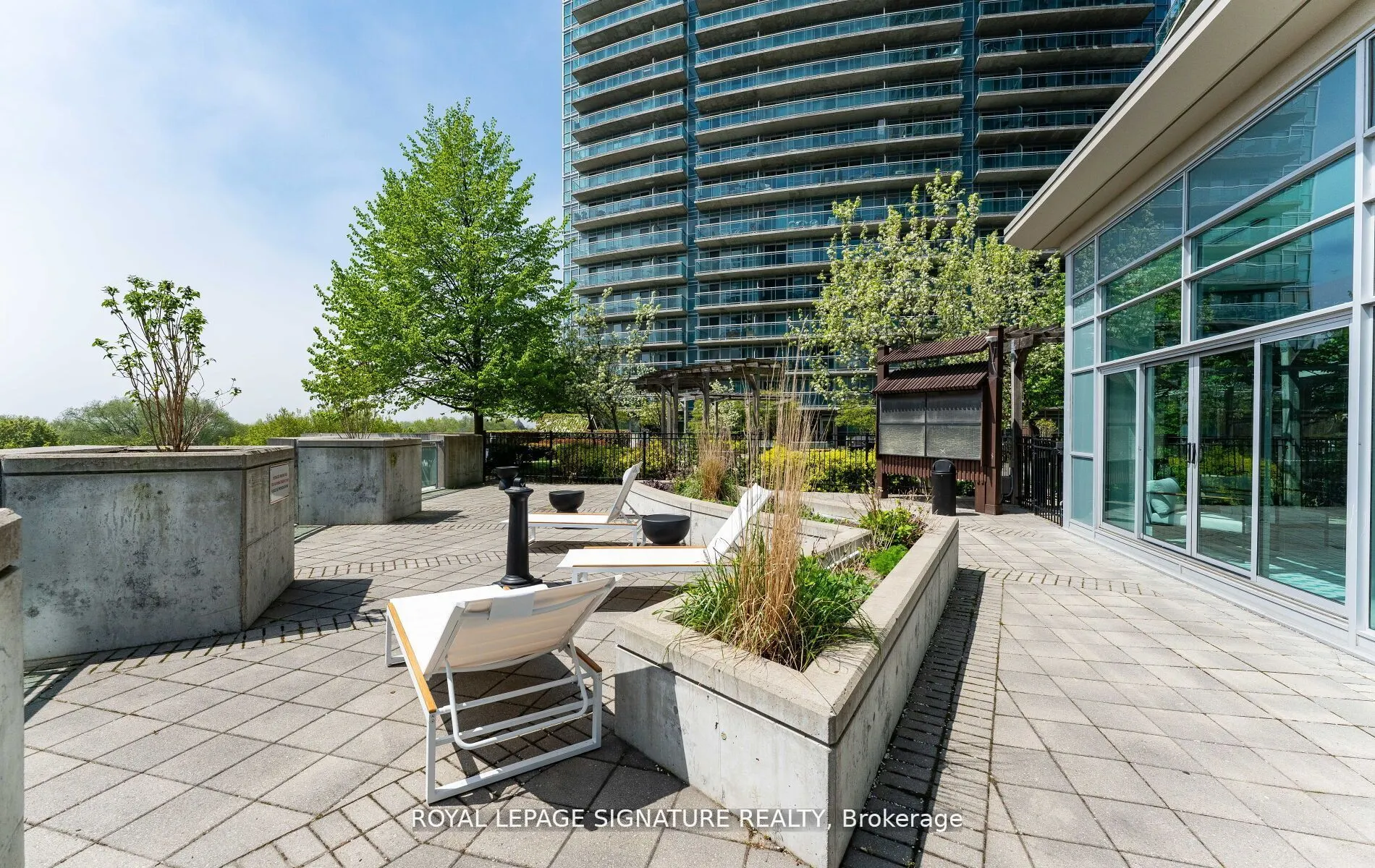 165 Legion Road, #2122