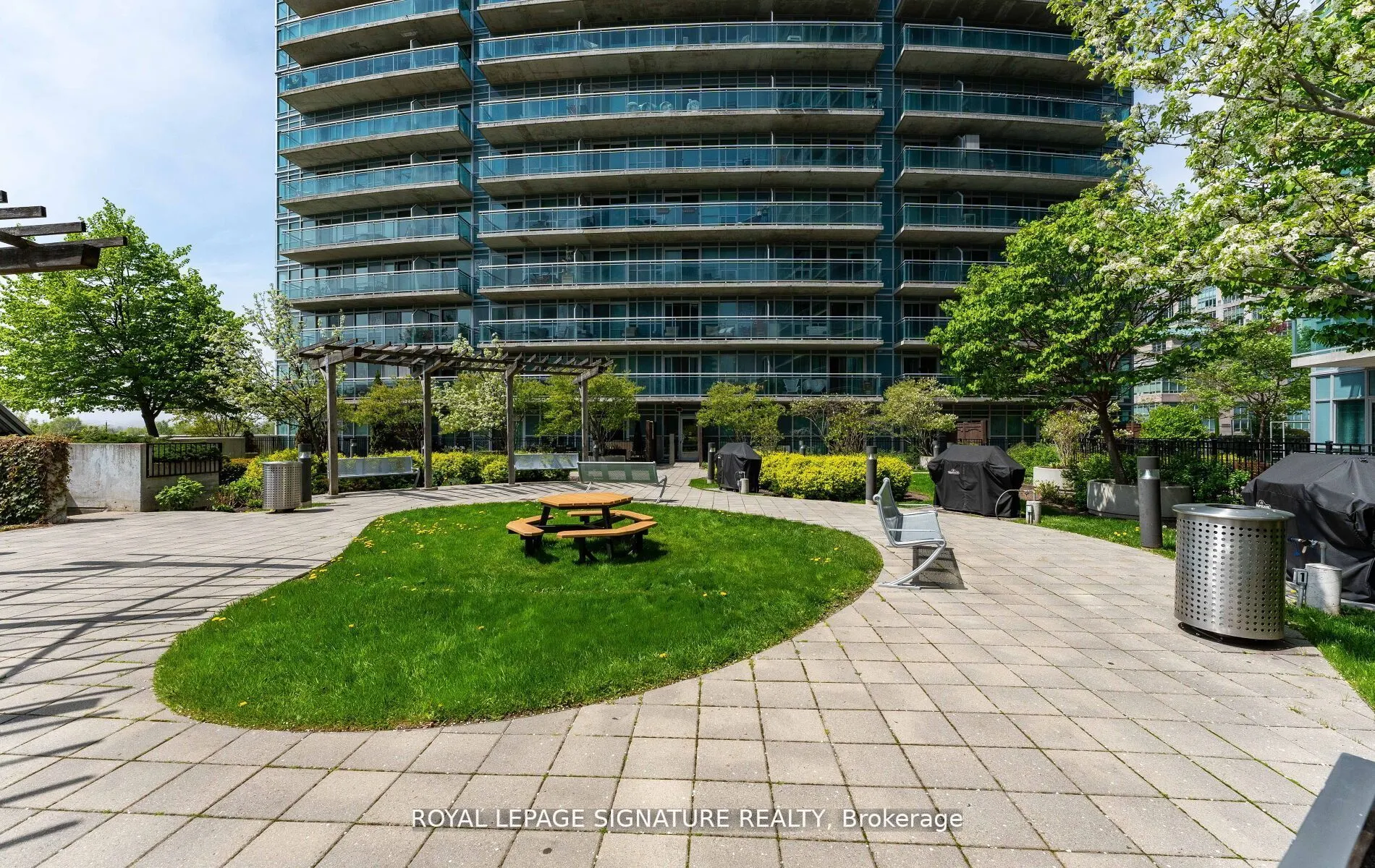 165 Legion Road, #2122