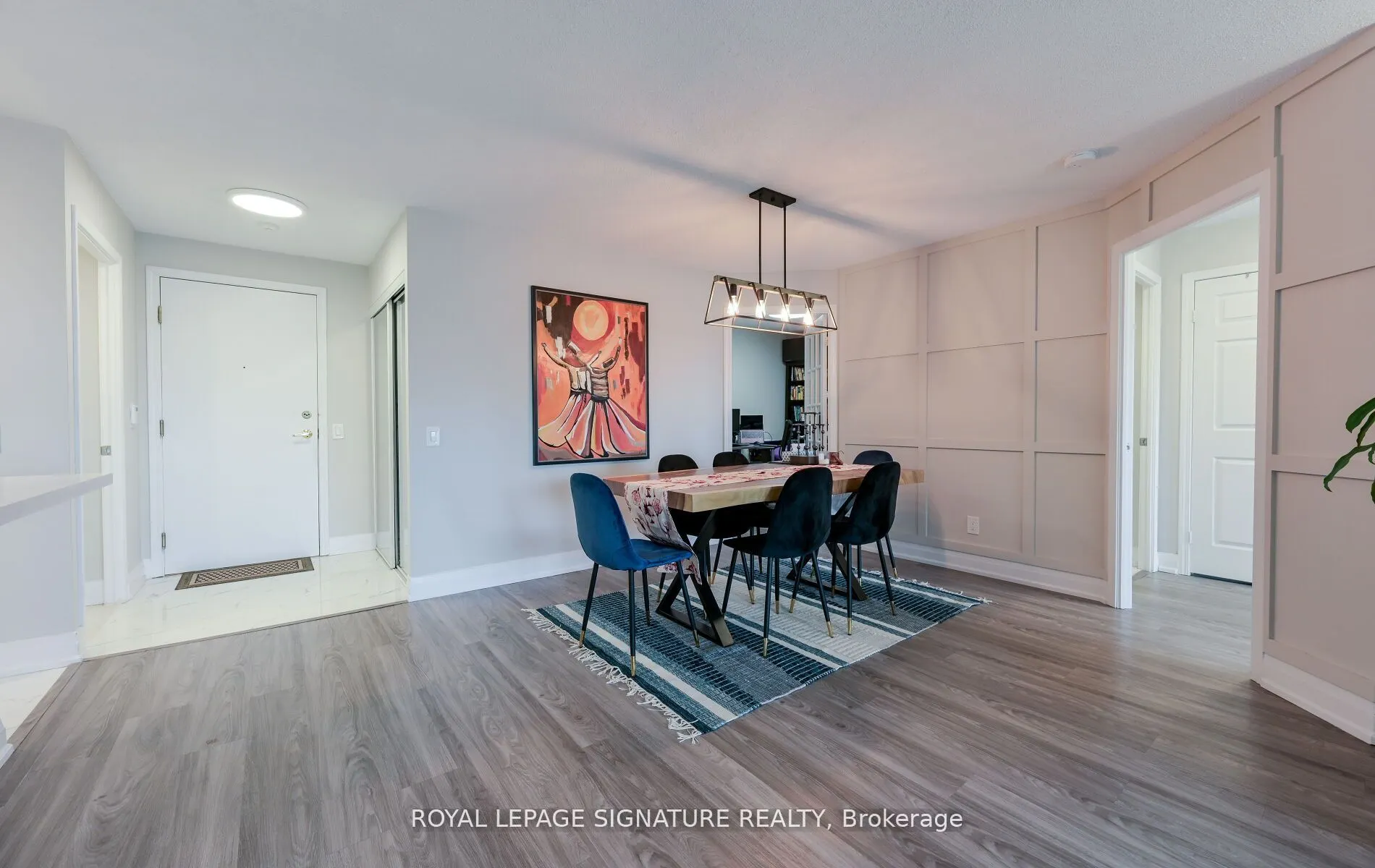 25 Kingsbridge Garden Circle, #1126