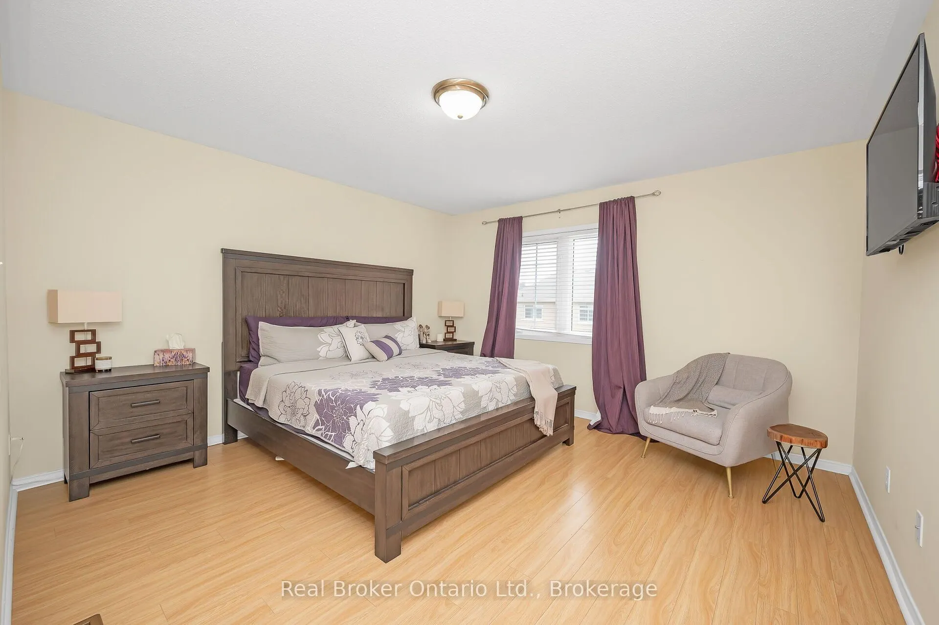 2458 Postmaster Drive