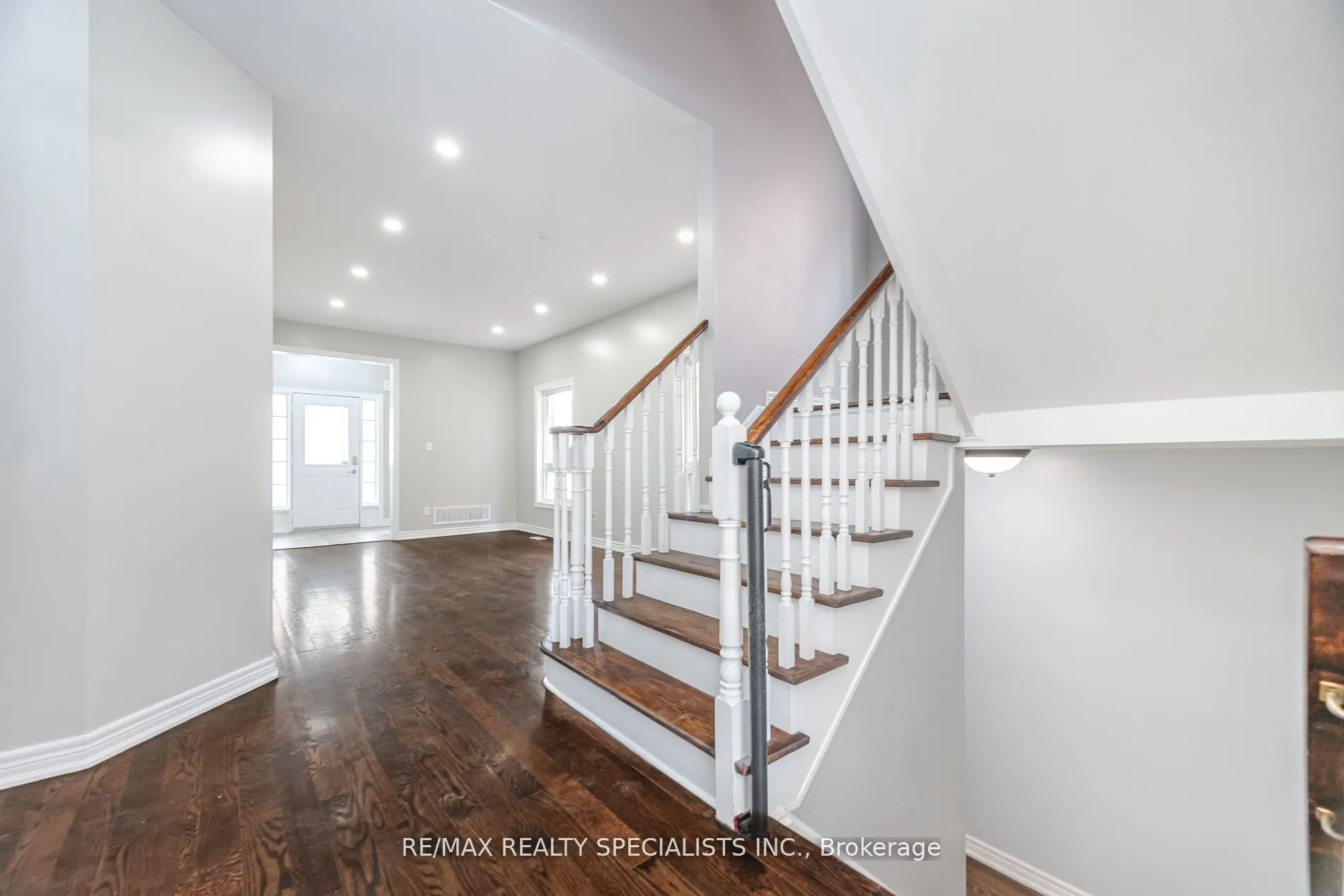 1040 Eager Road