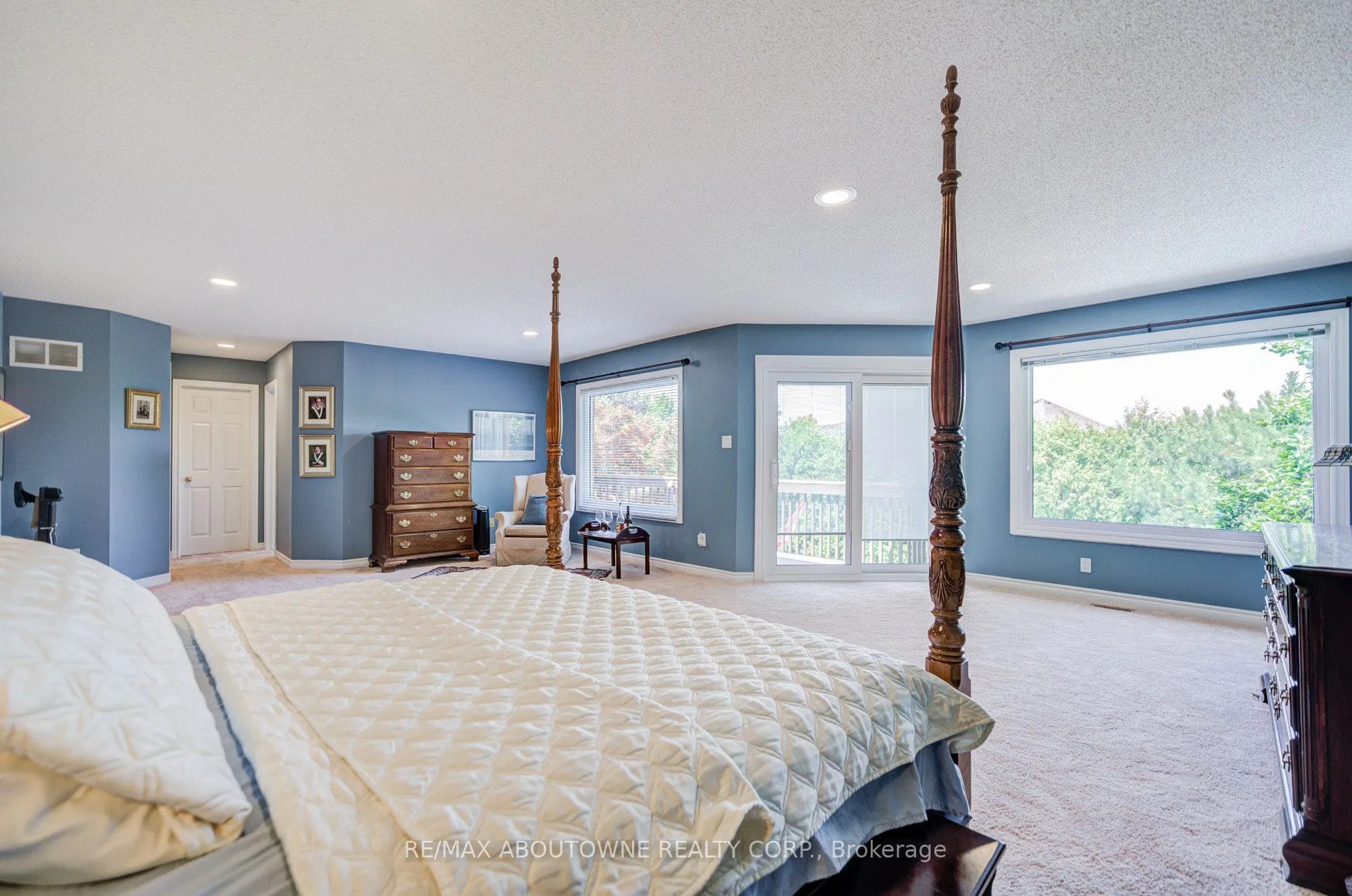1471 The Links Drive