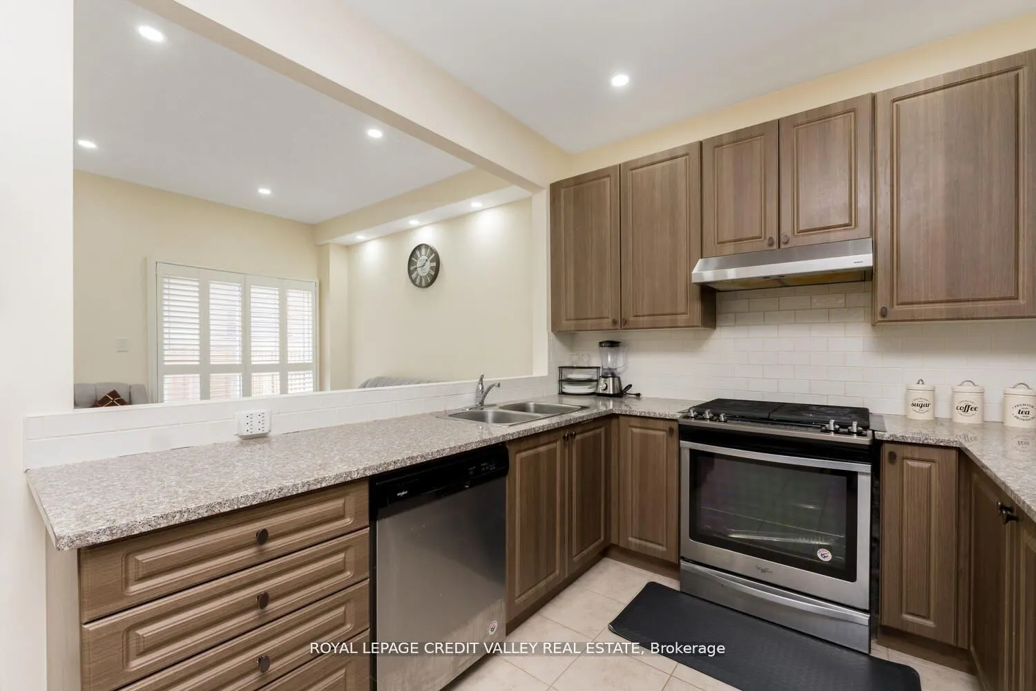 480 Downes Jackson Heights