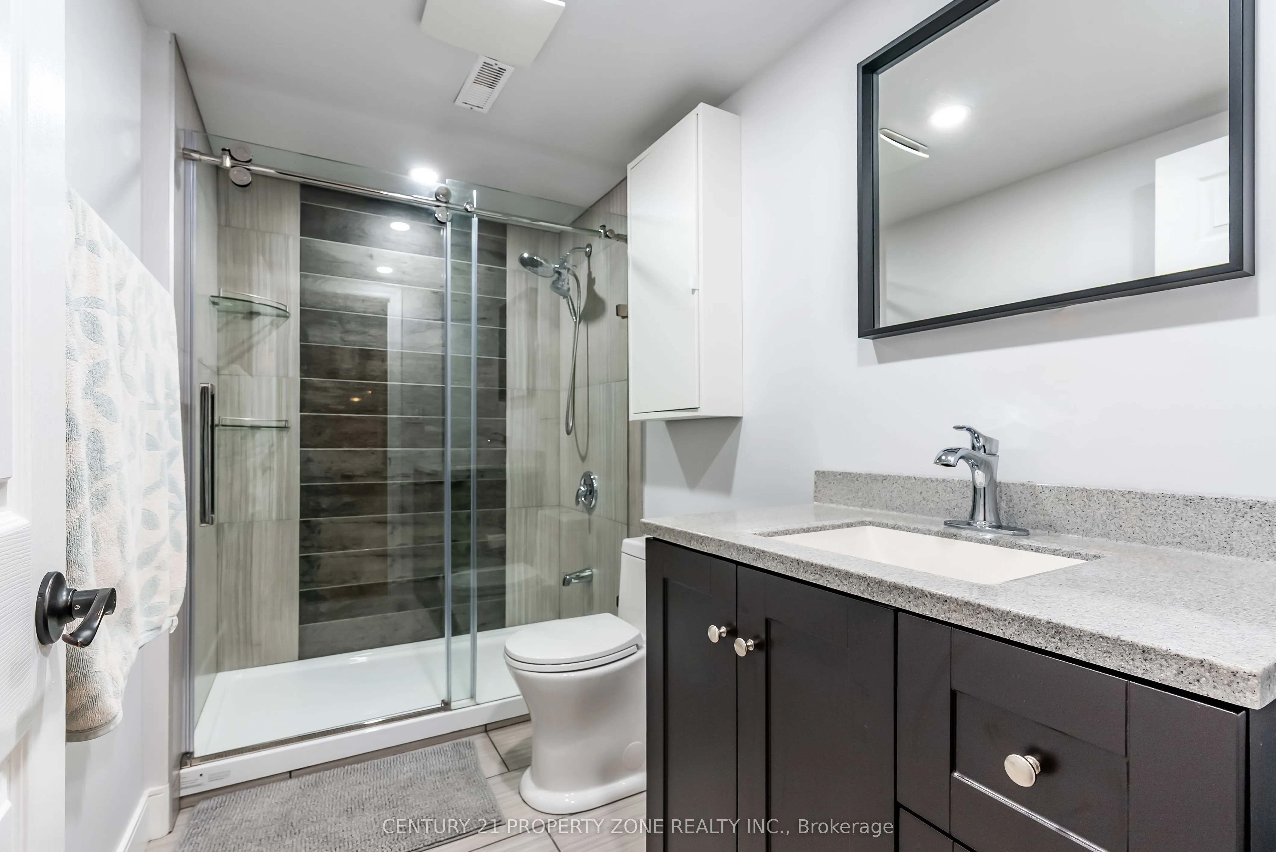 4265 Lingfield Crescent