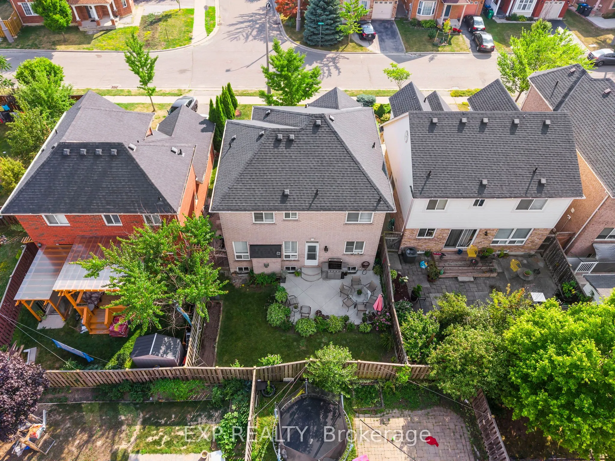 11 Yvonne Drive