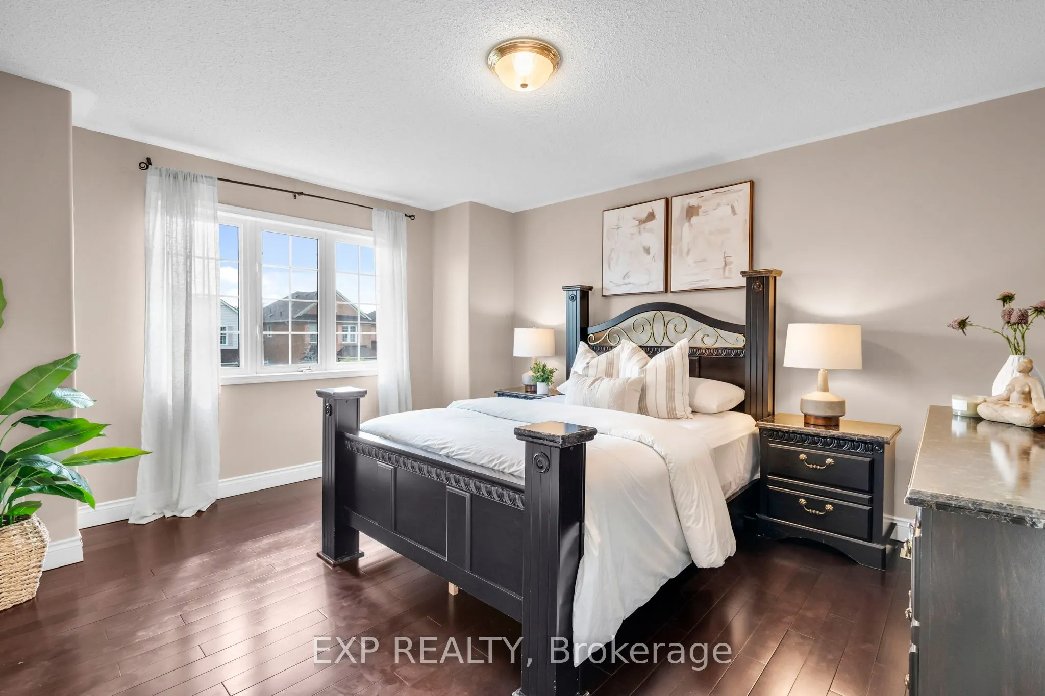 11 Yvonne Drive