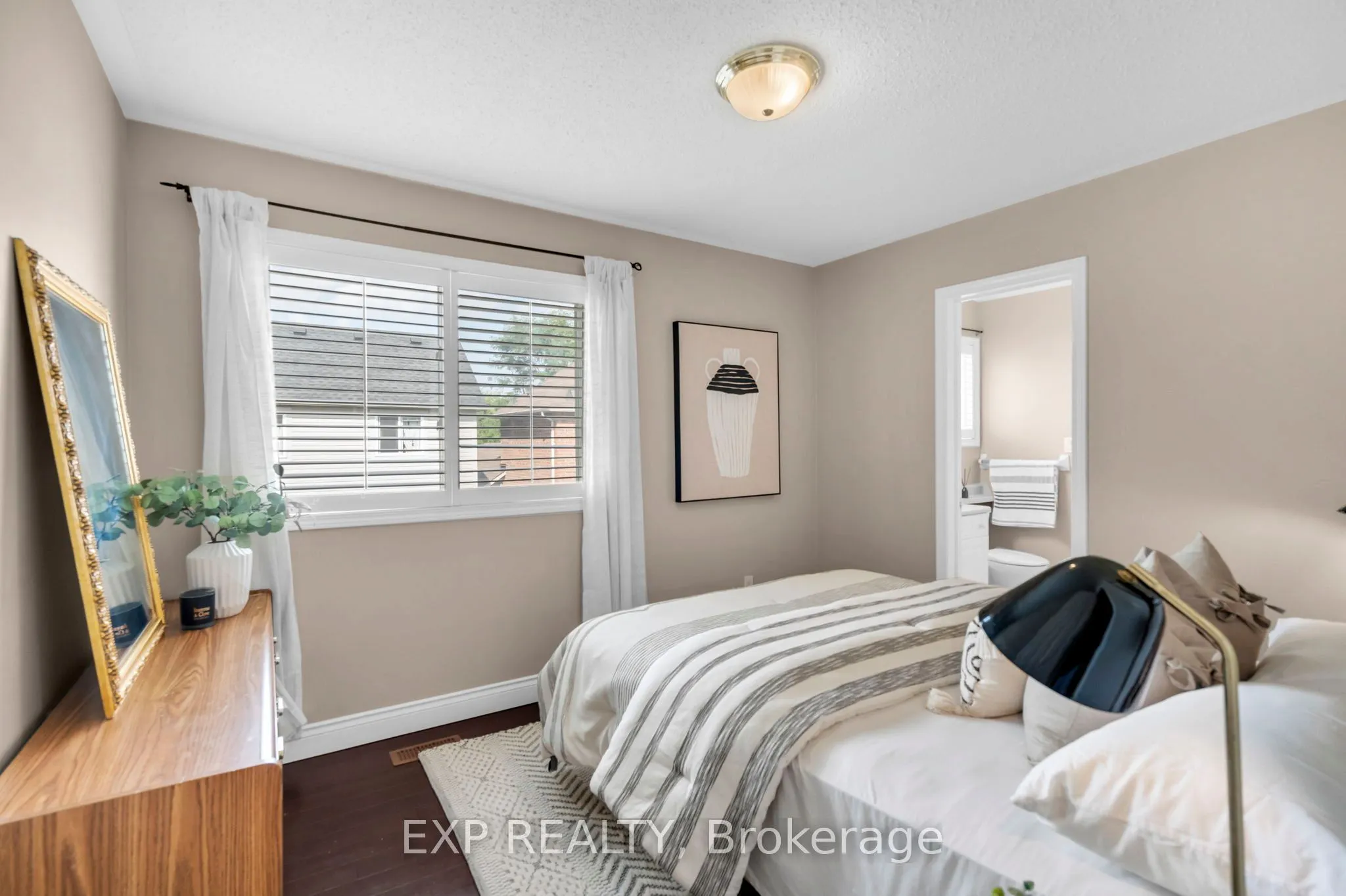 11 Yvonne Drive