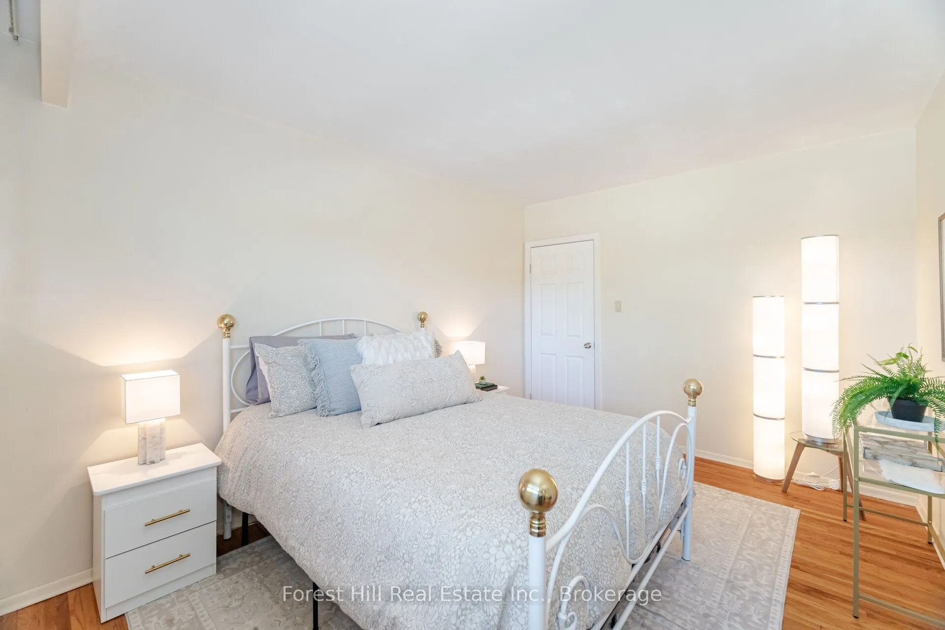 16 Bethwin Place