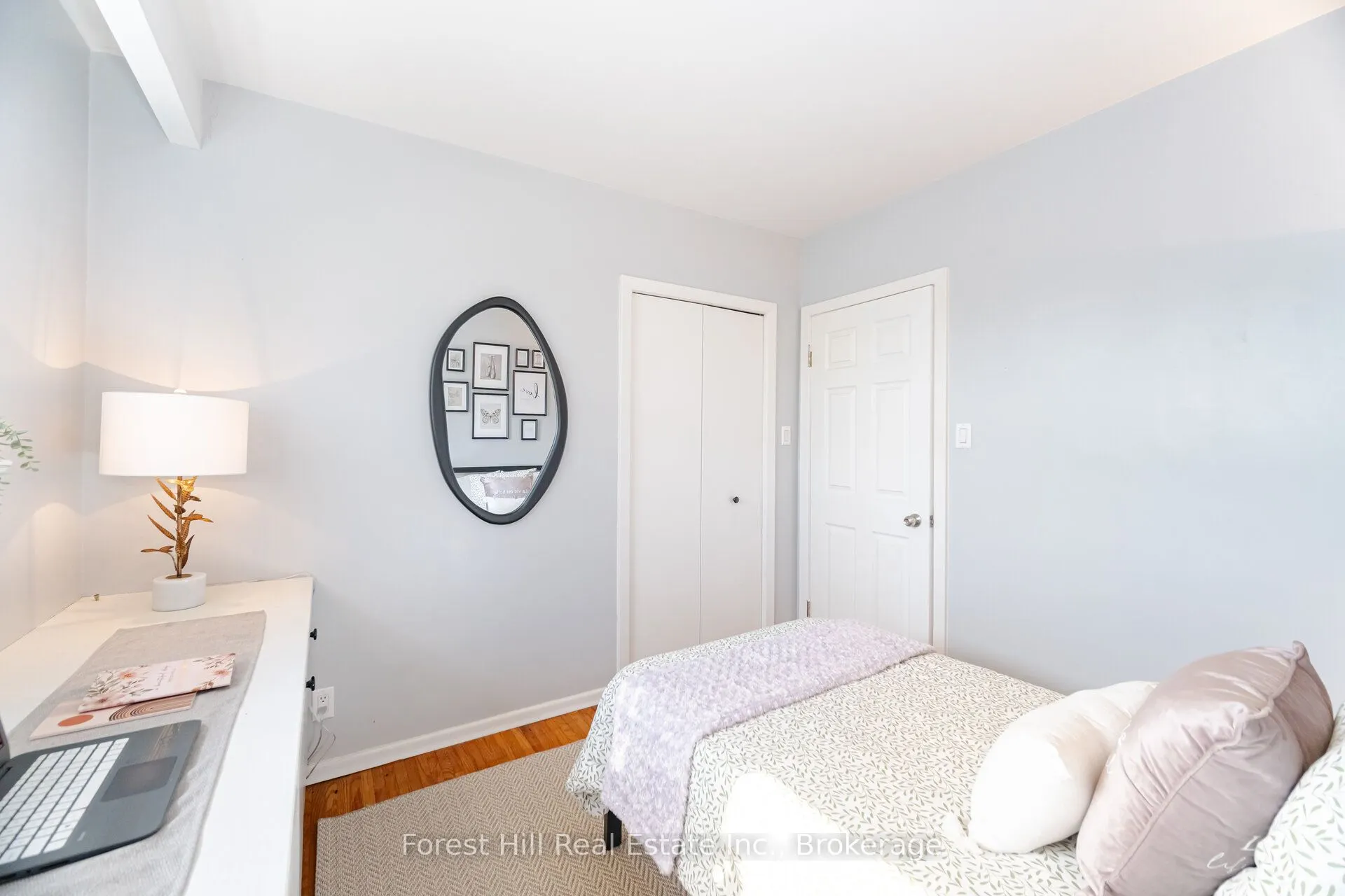 16 Bethwin Place