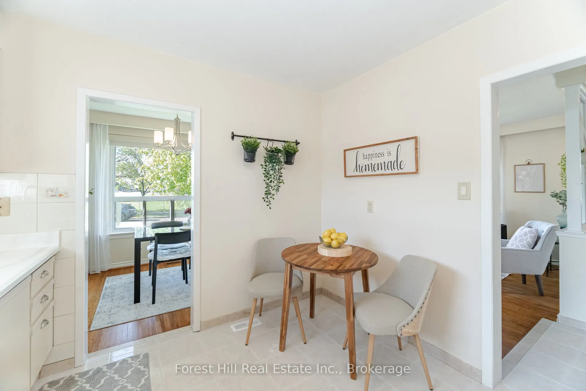 16 Bethwin Place