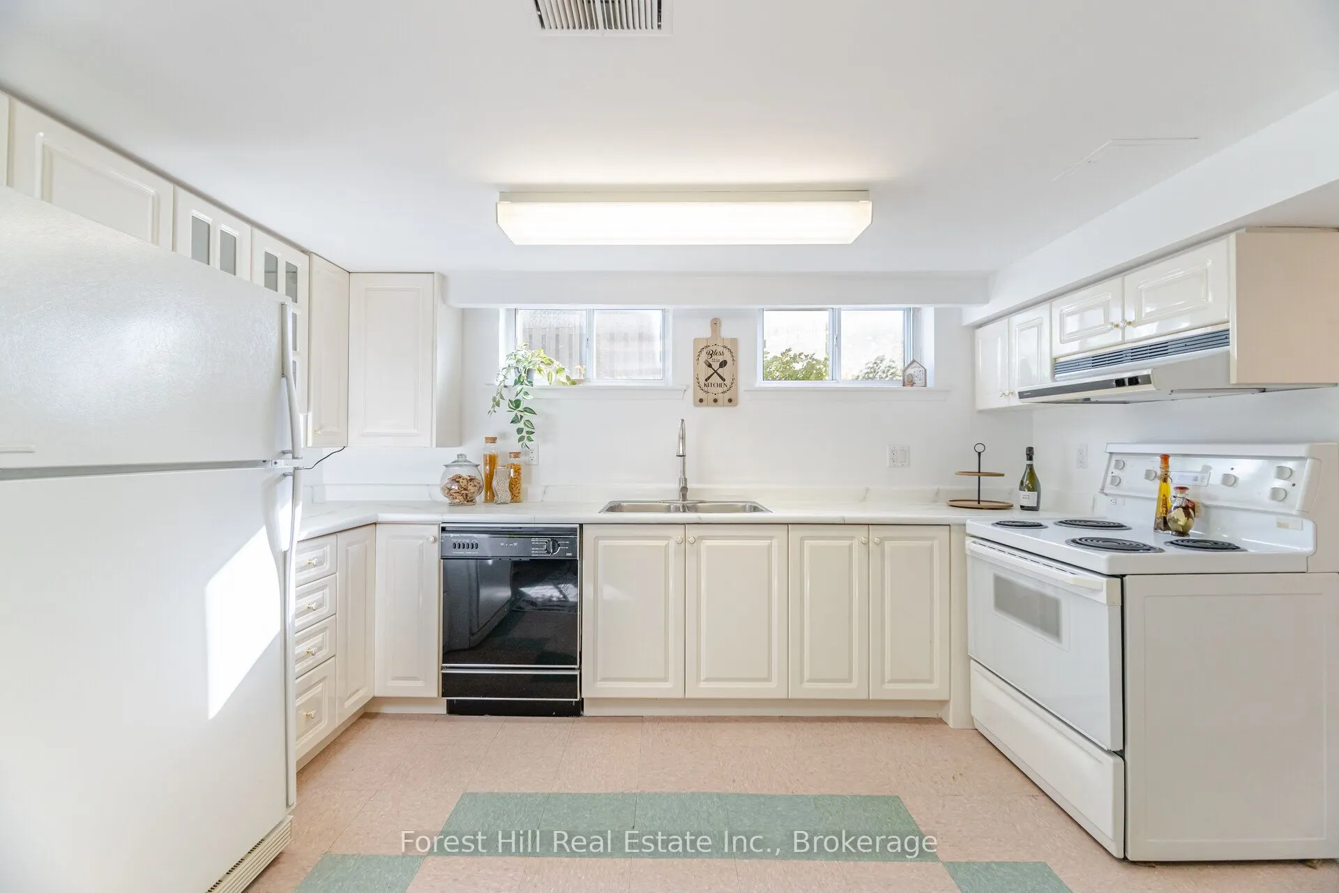 16 Bethwin Place