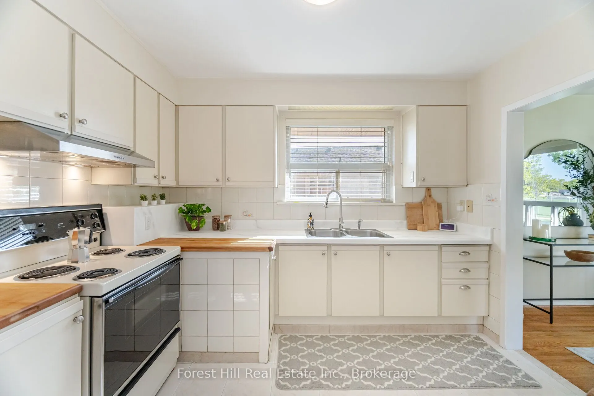 16 Bethwin Place