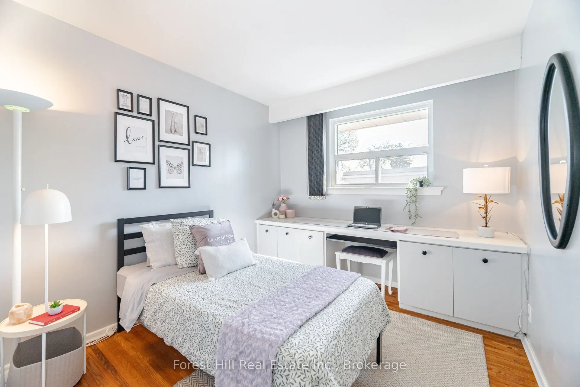 16 Bethwin Place