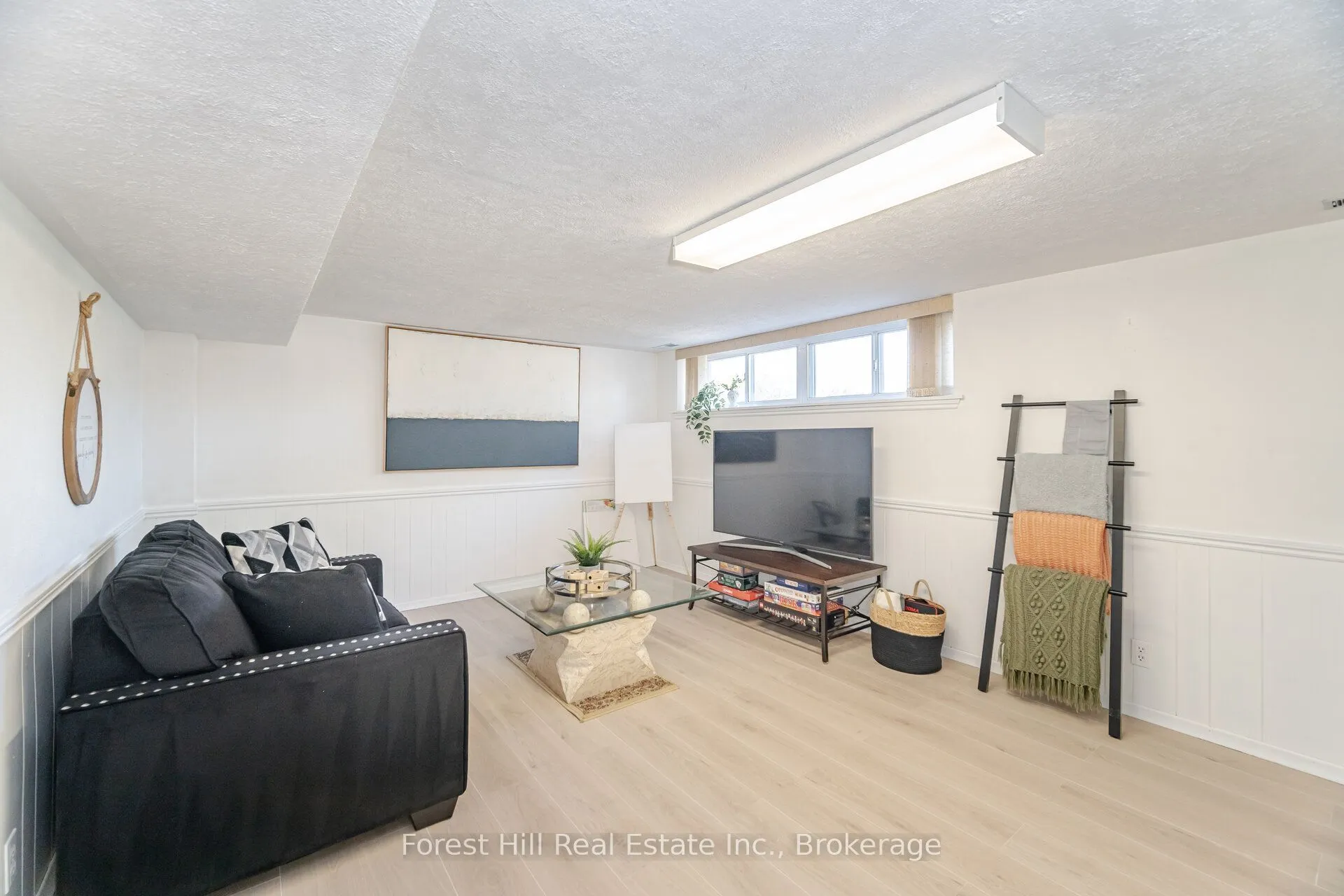 16 Bethwin Place