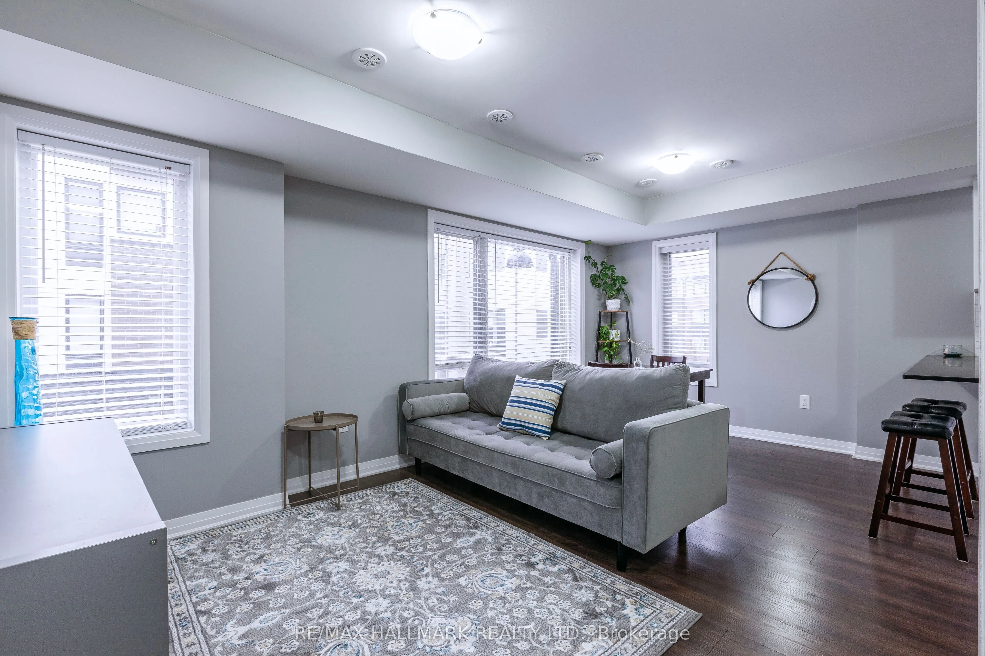142 William Duncan Road, #3