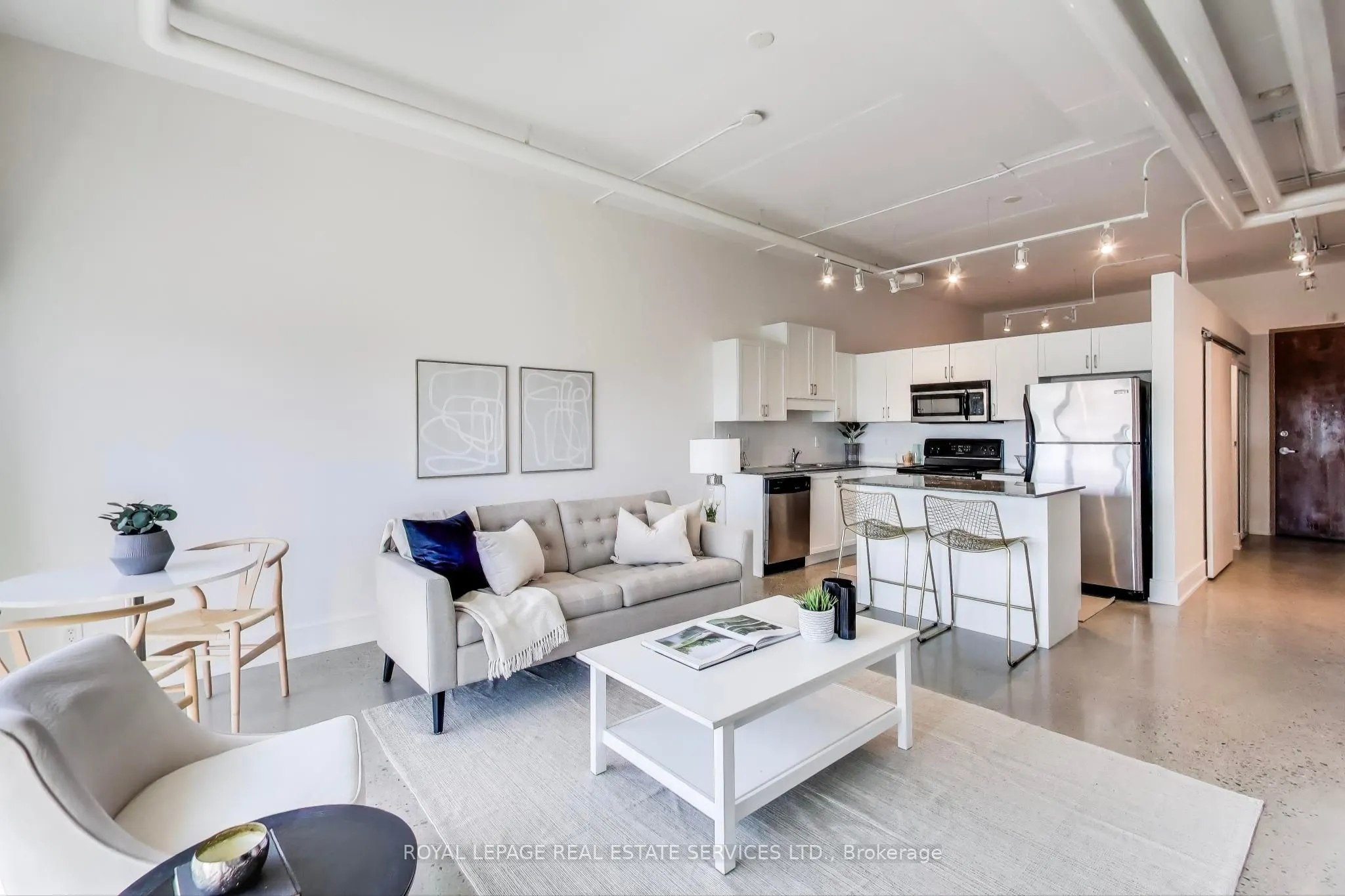 2 Fieldway Road, #507