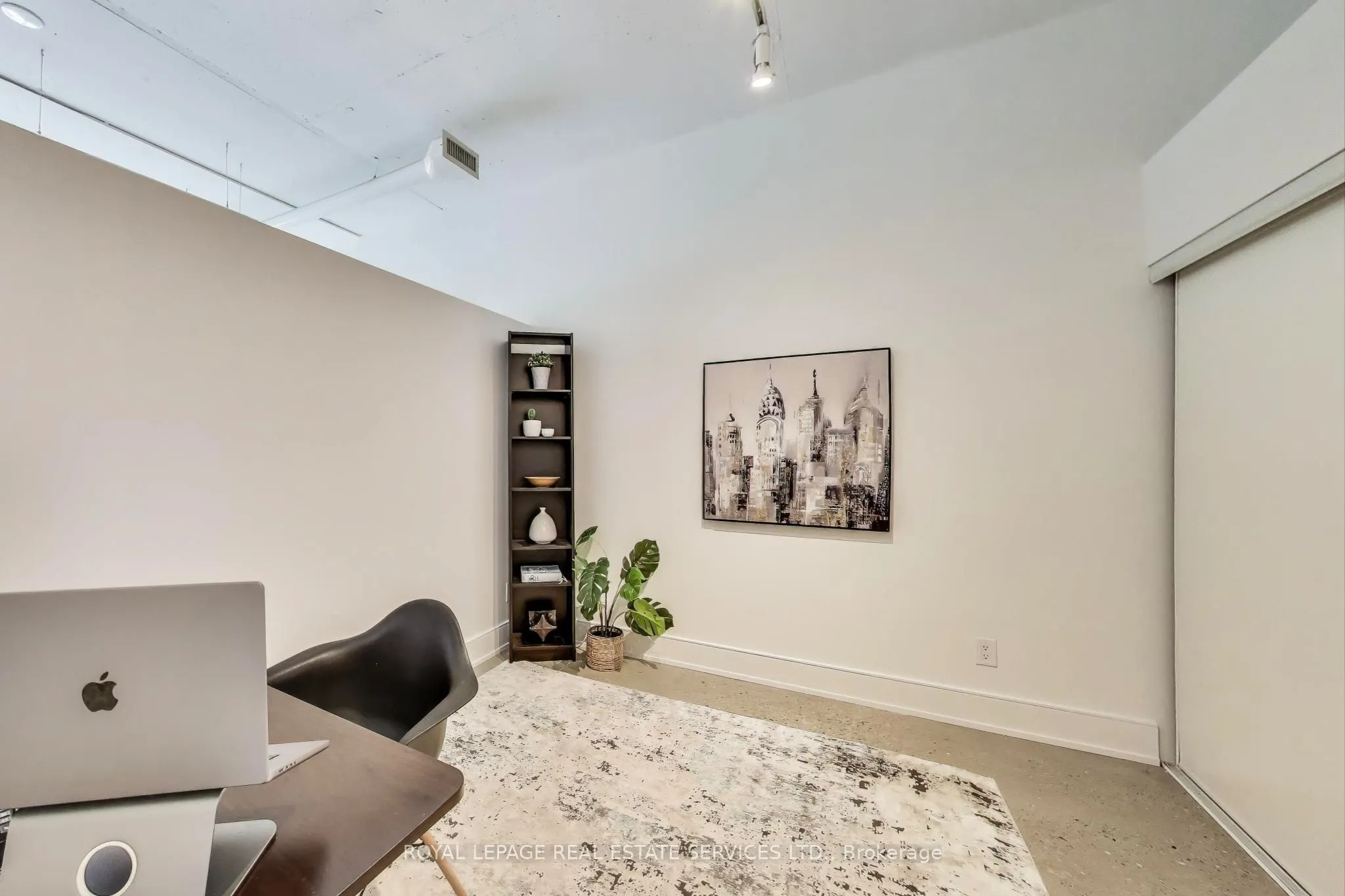 2 Fieldway Road, #507