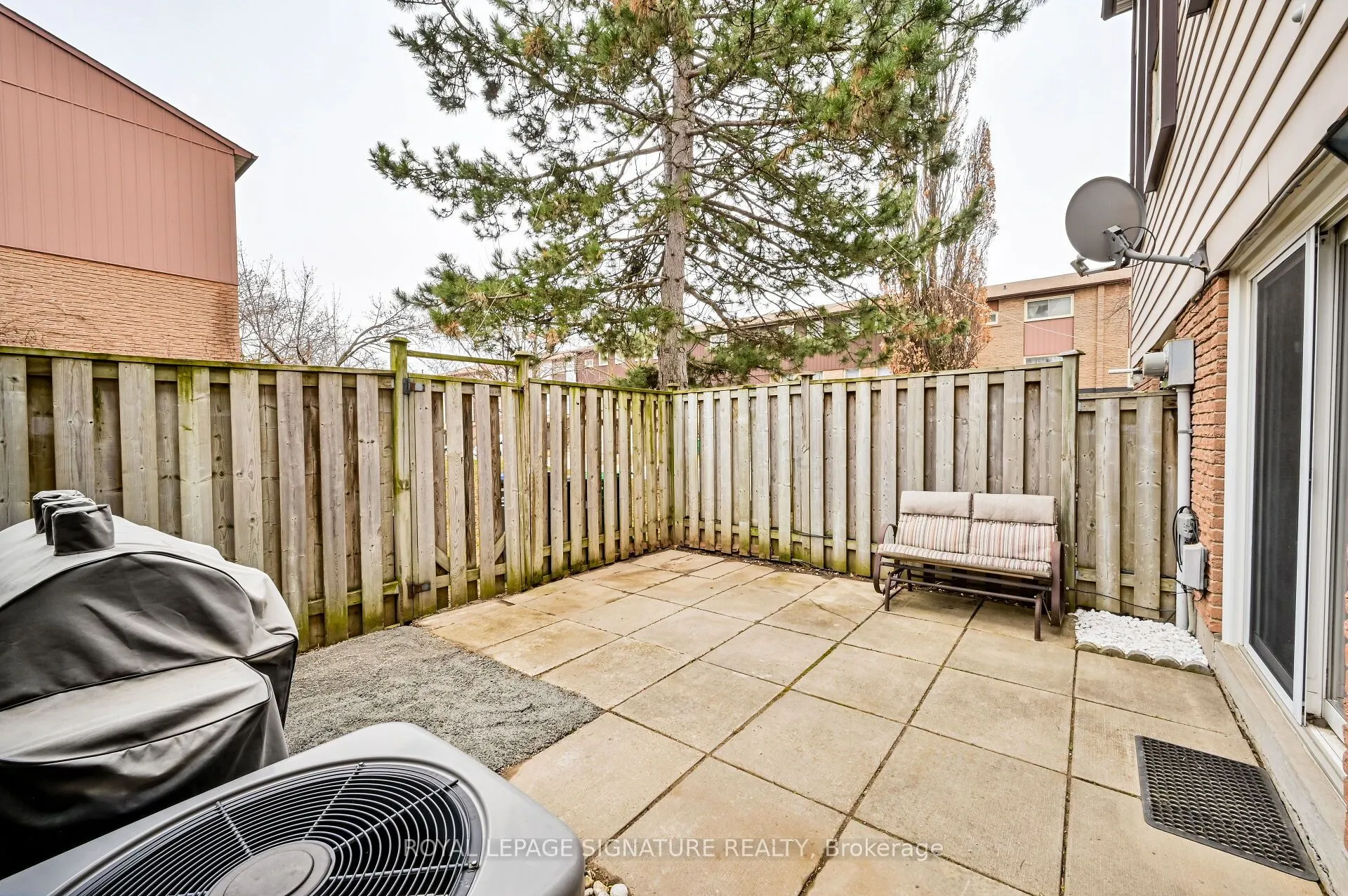 1221 Dundix Road, #101