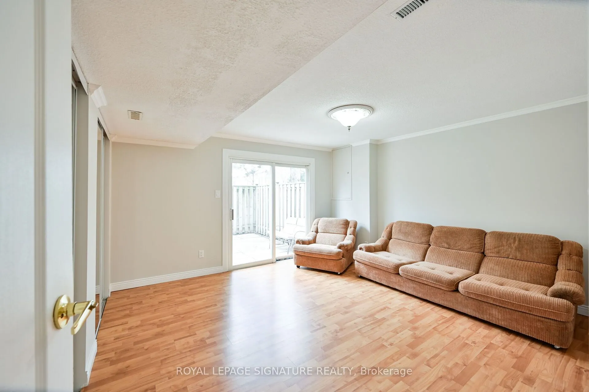 1221 Dundix Road, #101