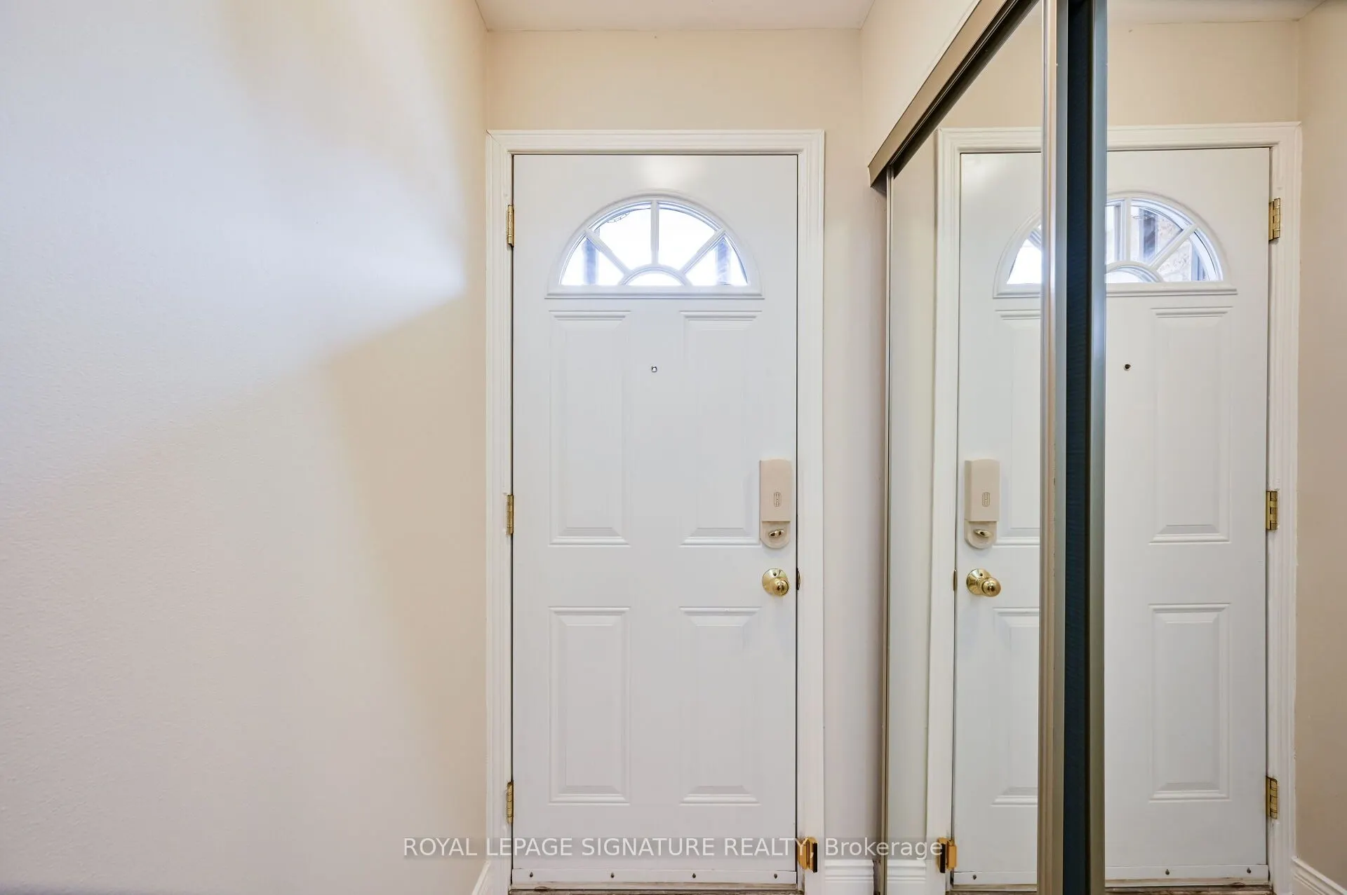 1221 Dundix Road, #101