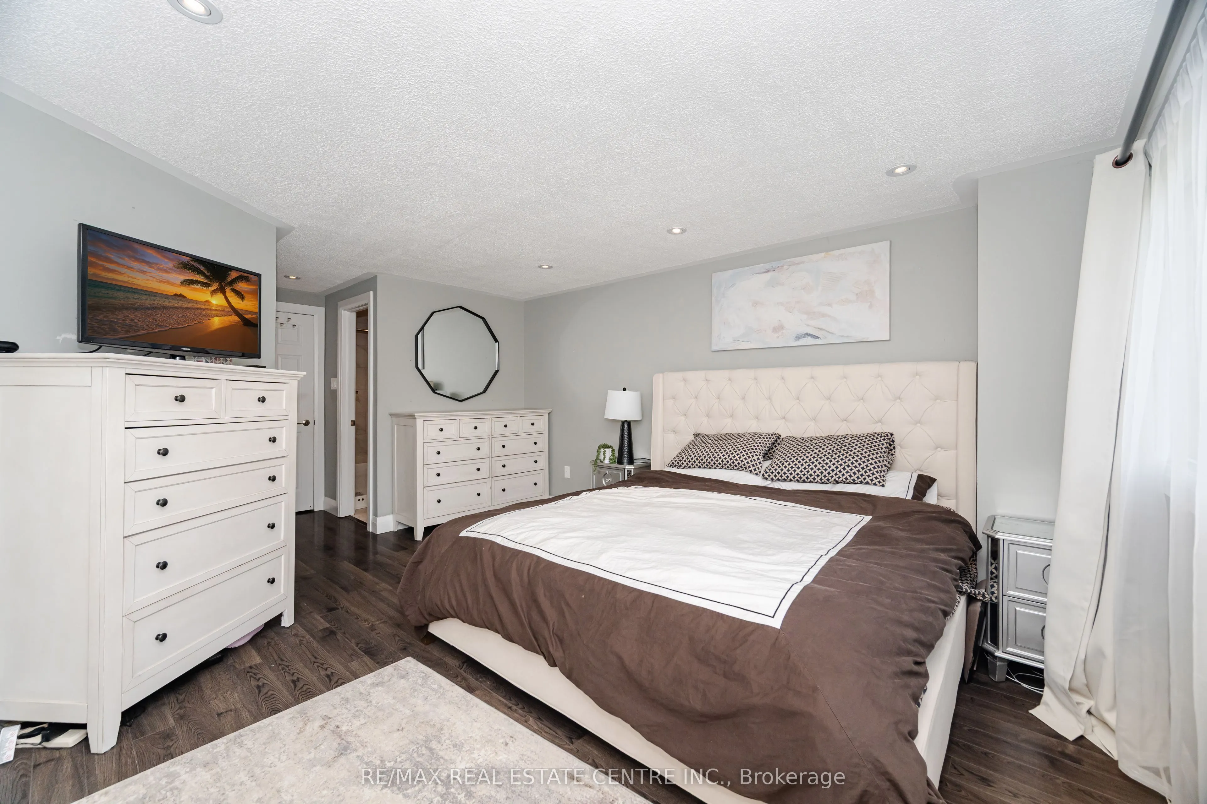 43 Ashbrook Way