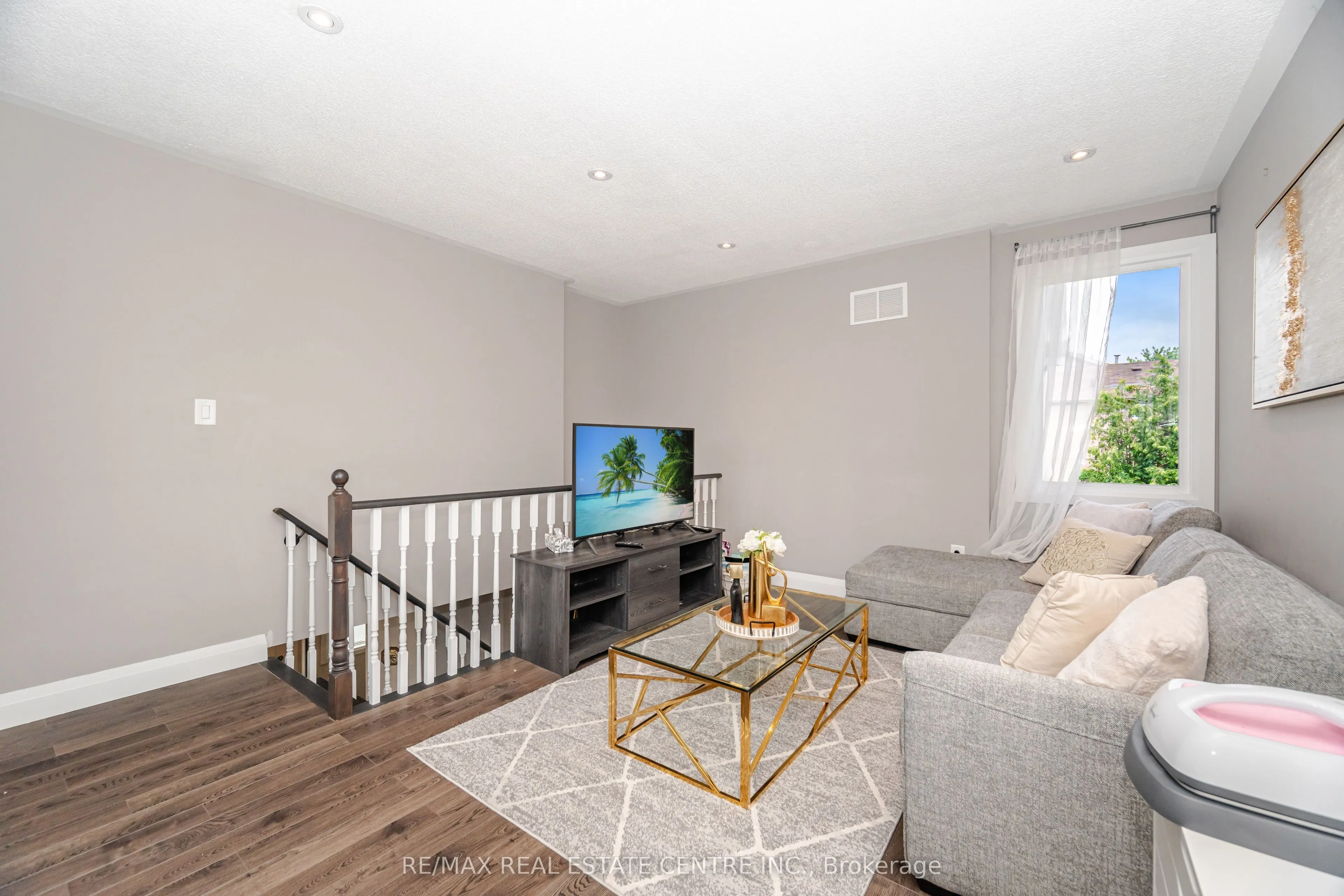 43 Ashbrook Way