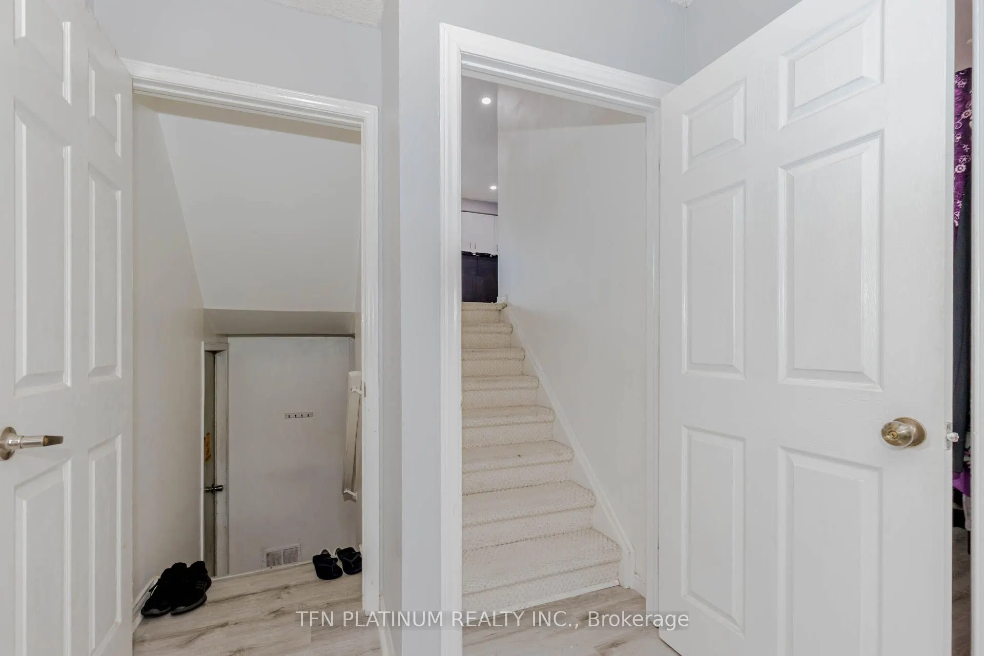 36 Tanager Square