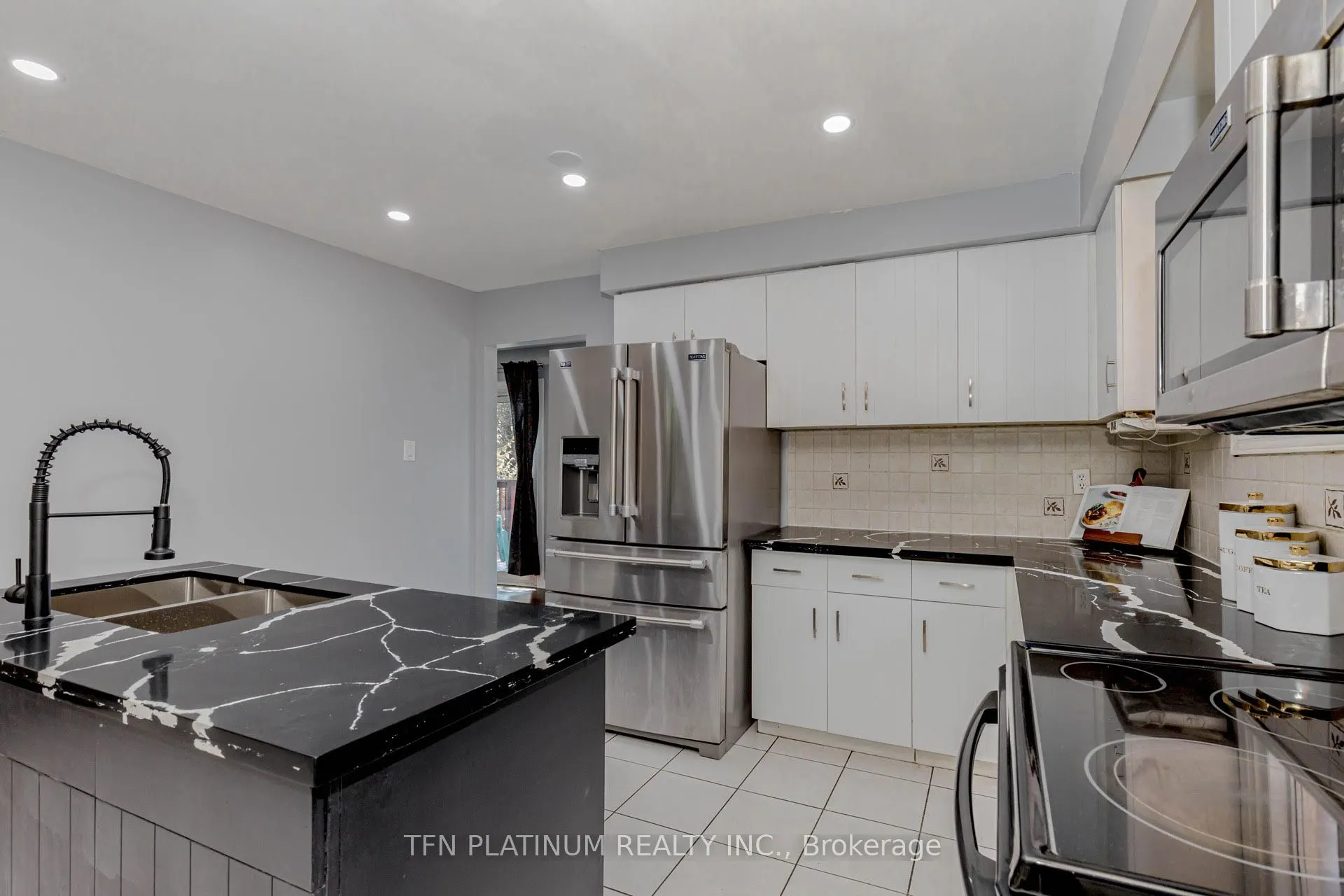 36 Tanager Square