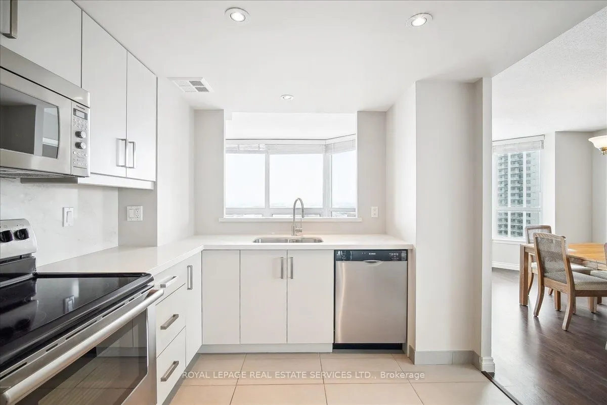 8 Lisa Street, #1707