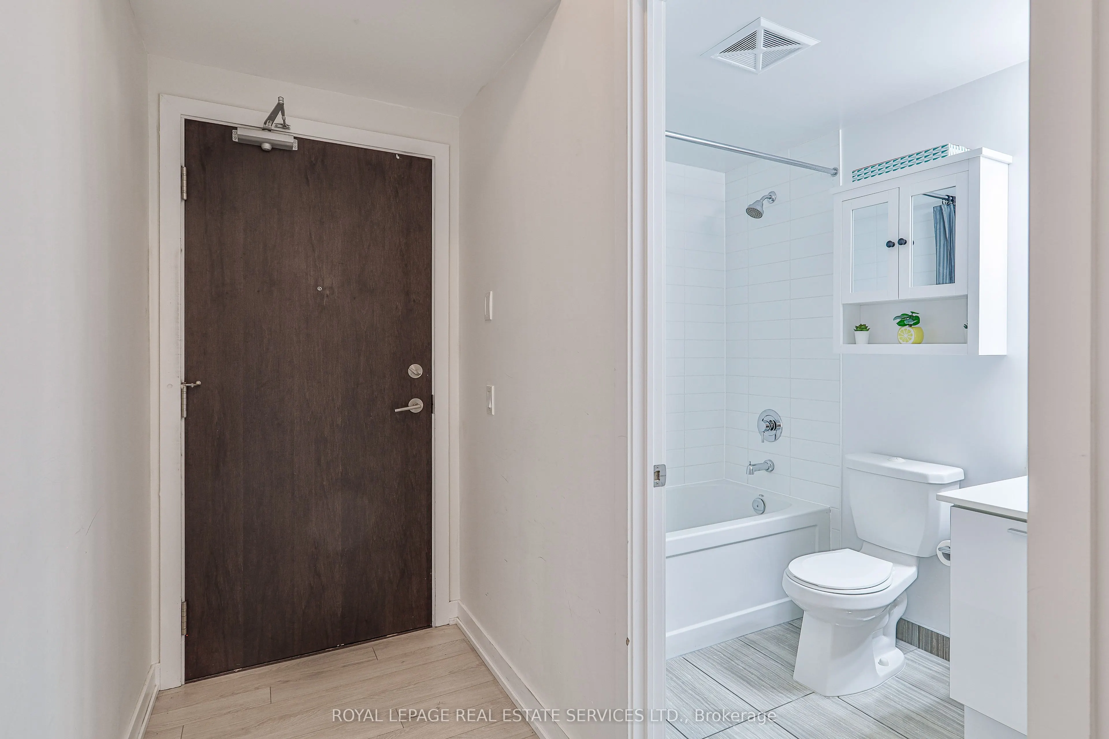 10 Park Lawn Road, #3507