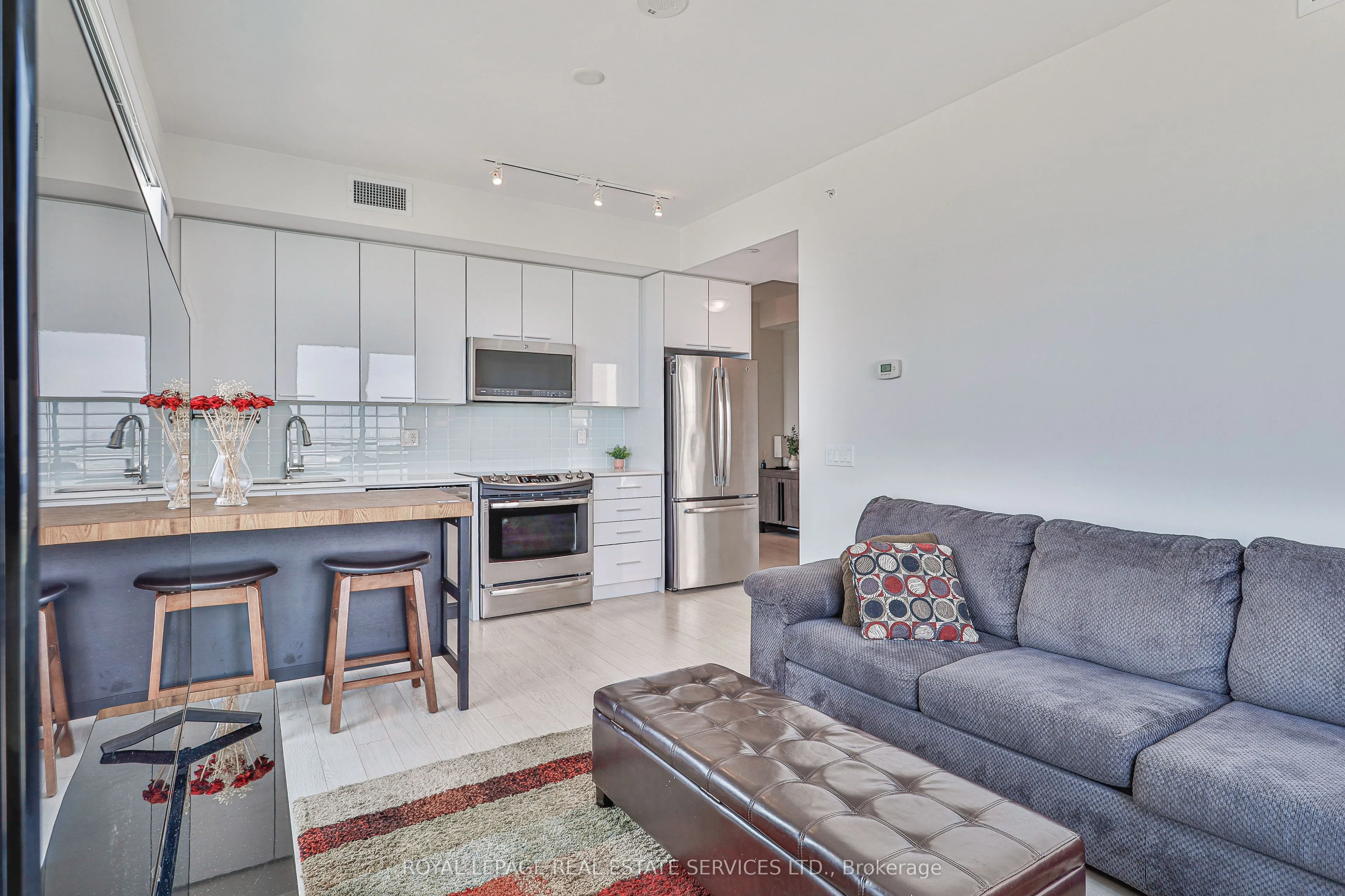 10 Park Lawn Road, #3507