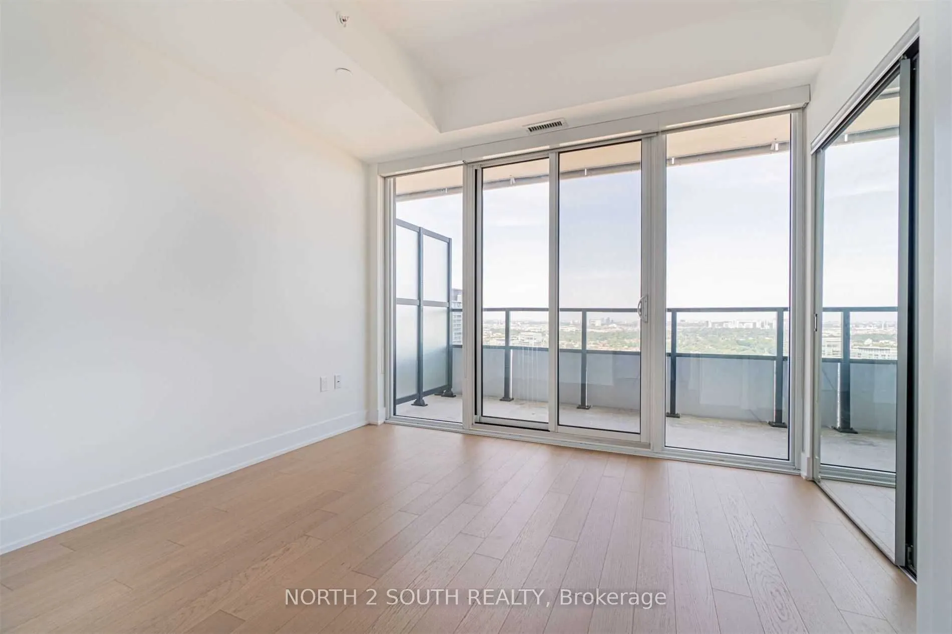 30 Shore Breeze Drive, #4112