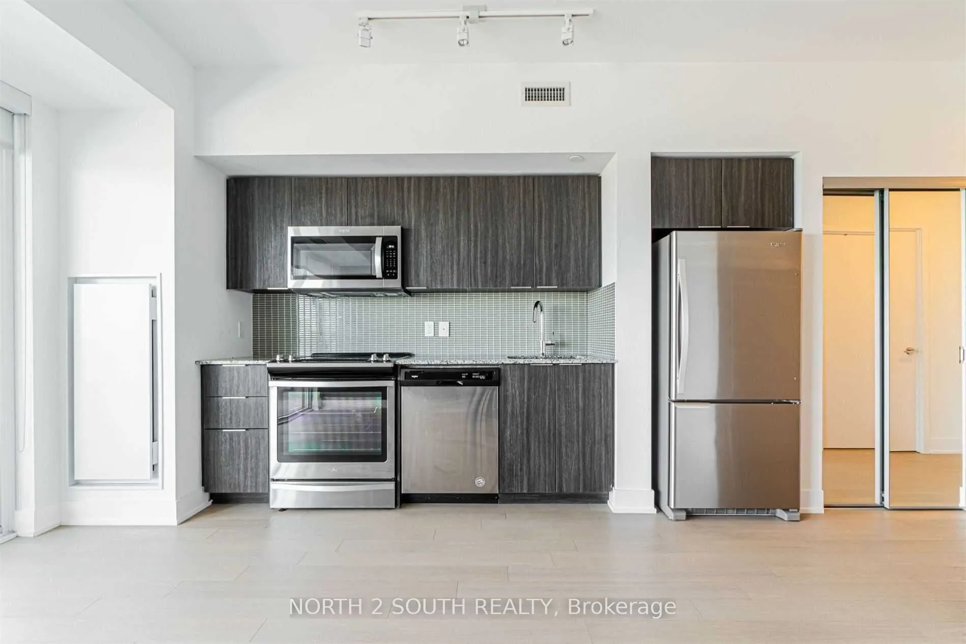 30 Shore Breeze Drive, #4112