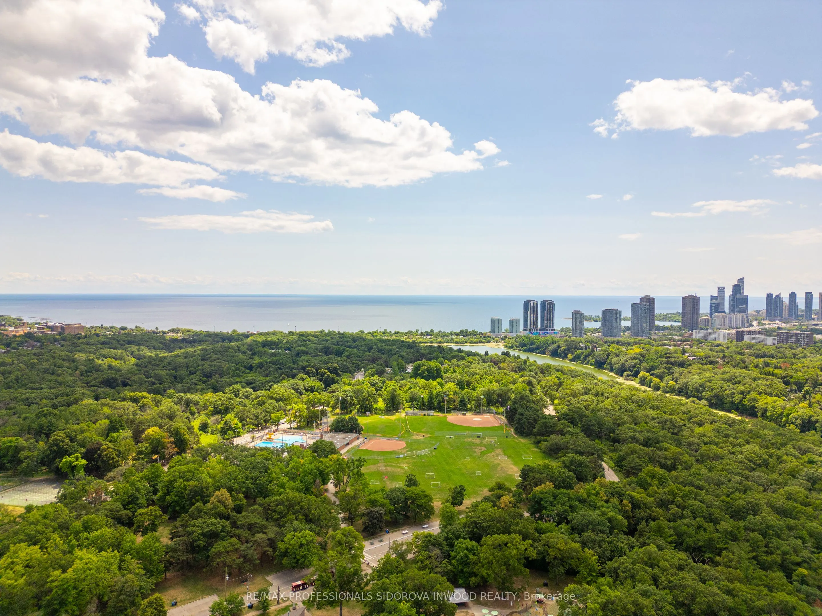 20 Gothic Avenue, #414