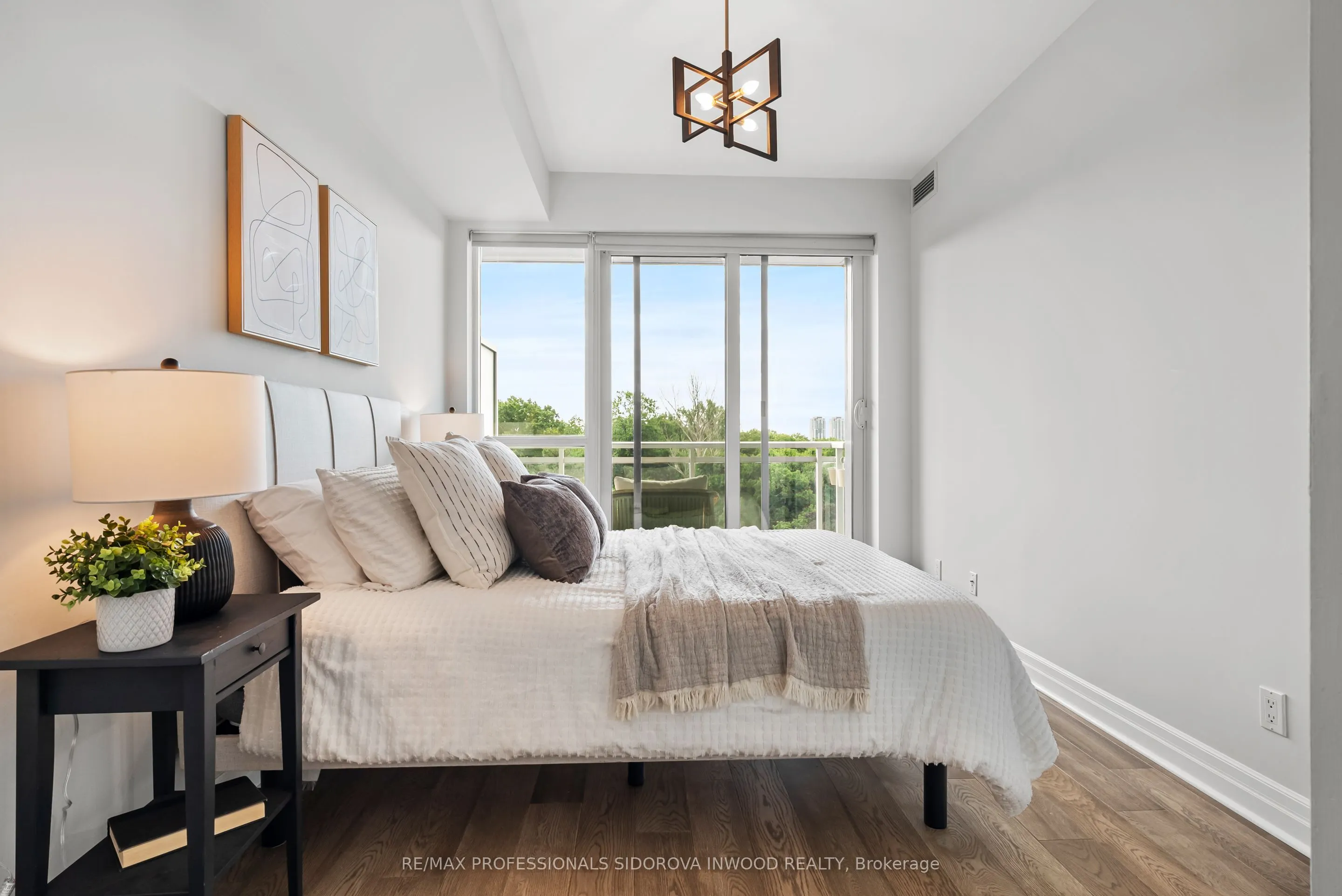 20 Gothic Avenue, #414