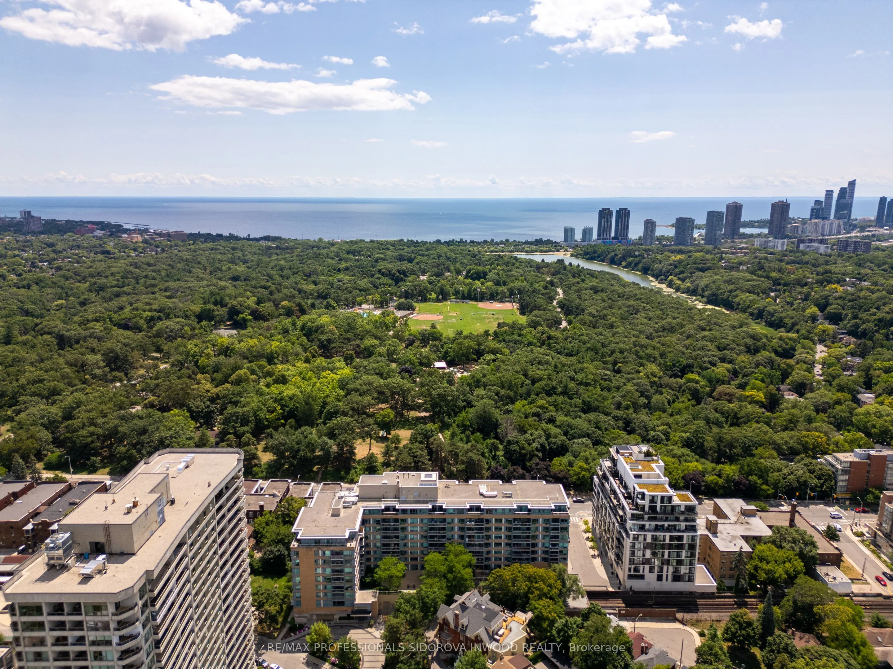 20 Gothic Avenue, #414