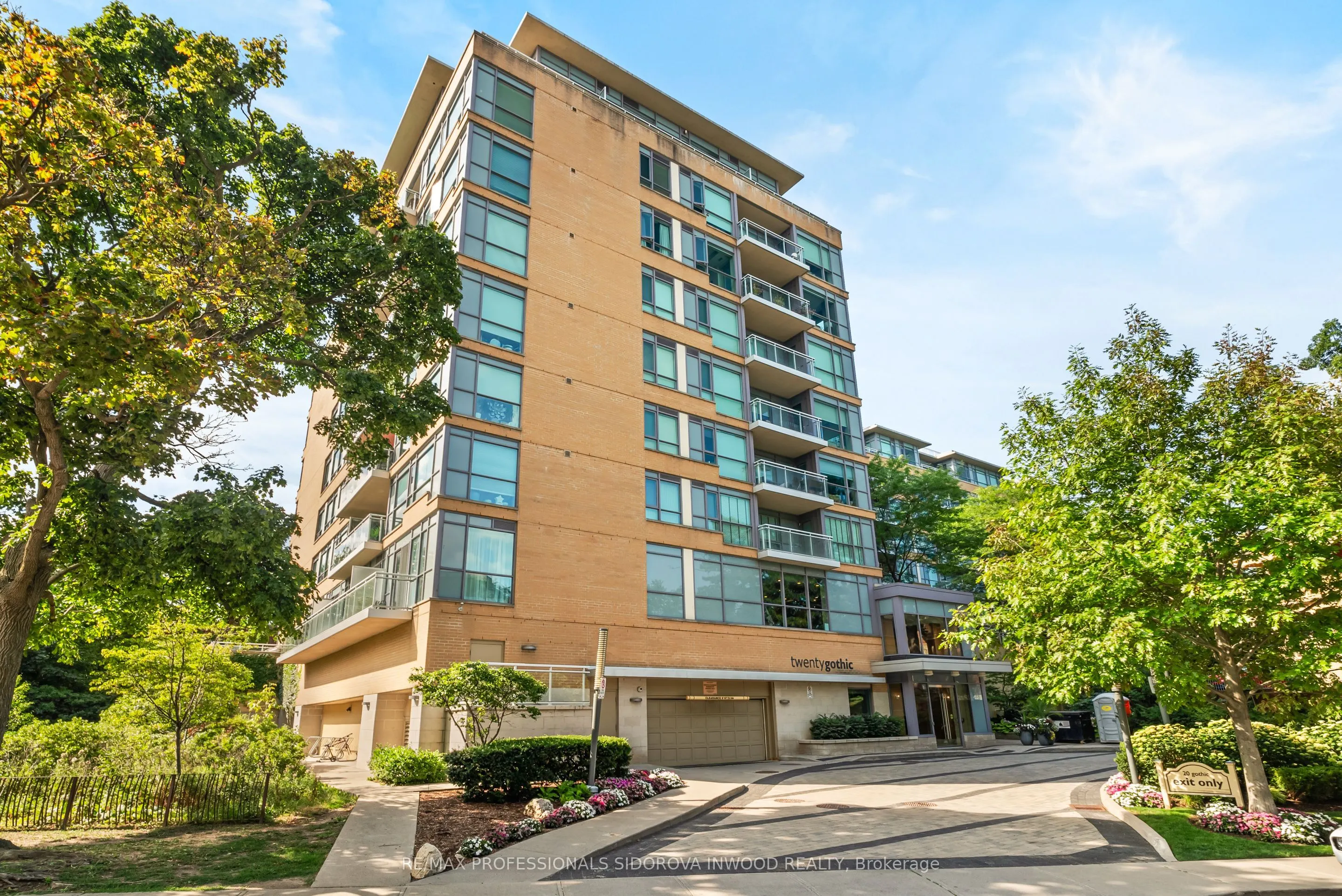 20 Gothic Avenue, #414