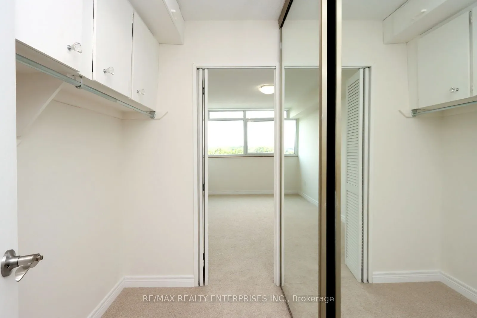 1359 White Oaks Boulevard E, #608
