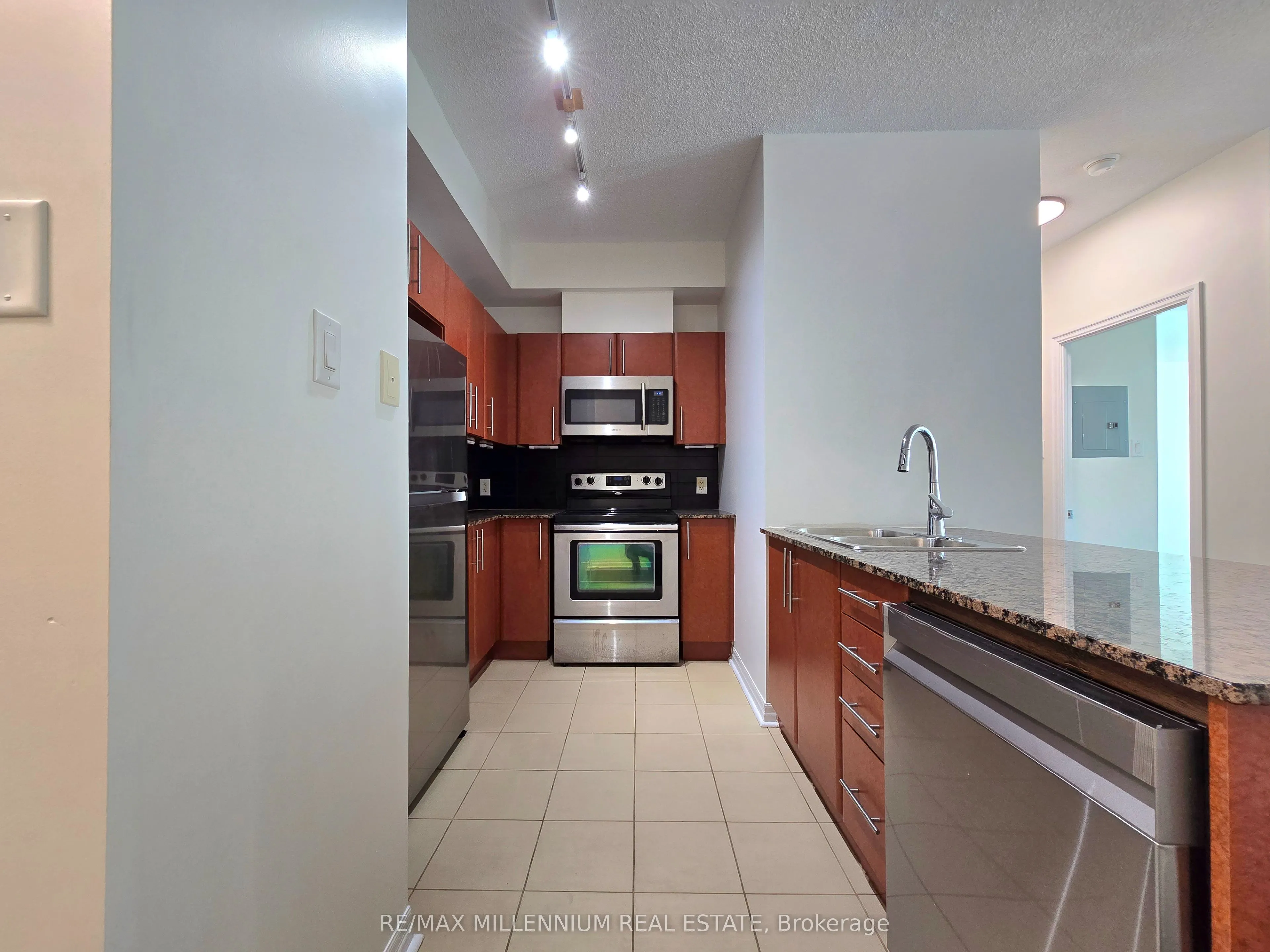 3515 Kariya Drive, #315