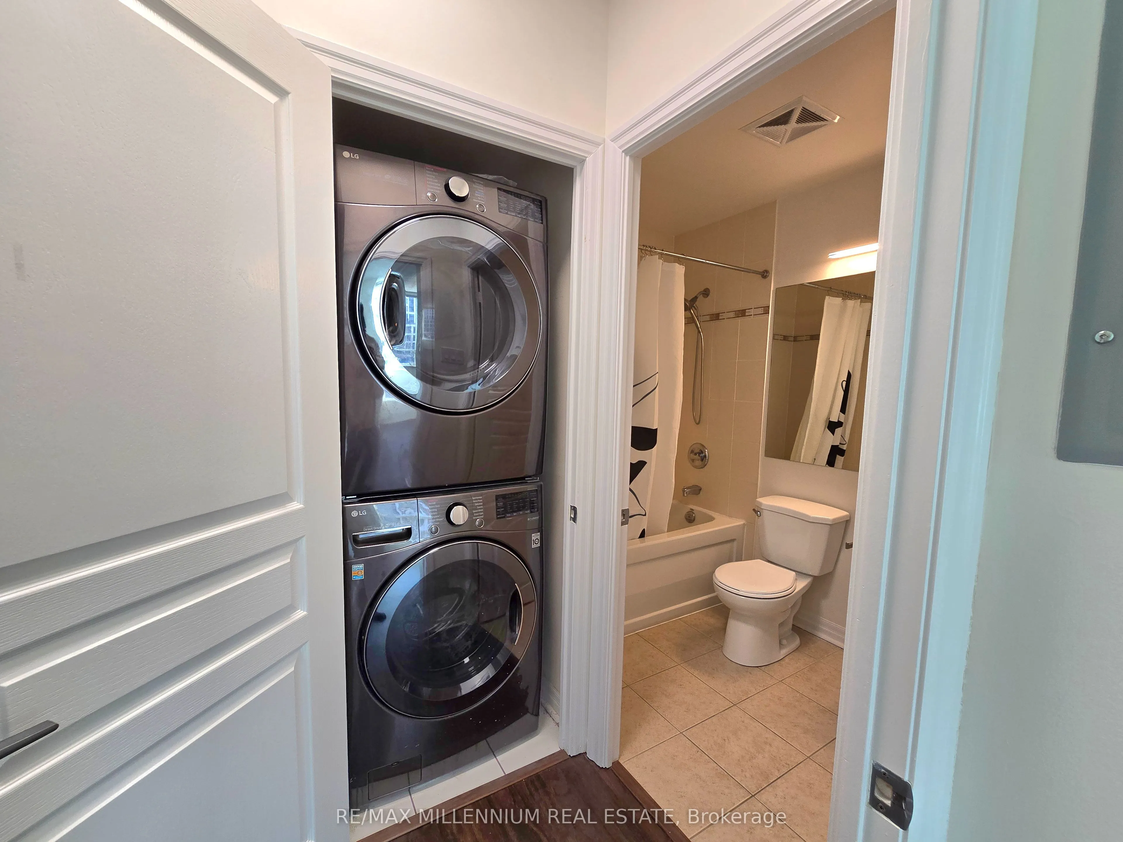 3515 Kariya Drive, #315