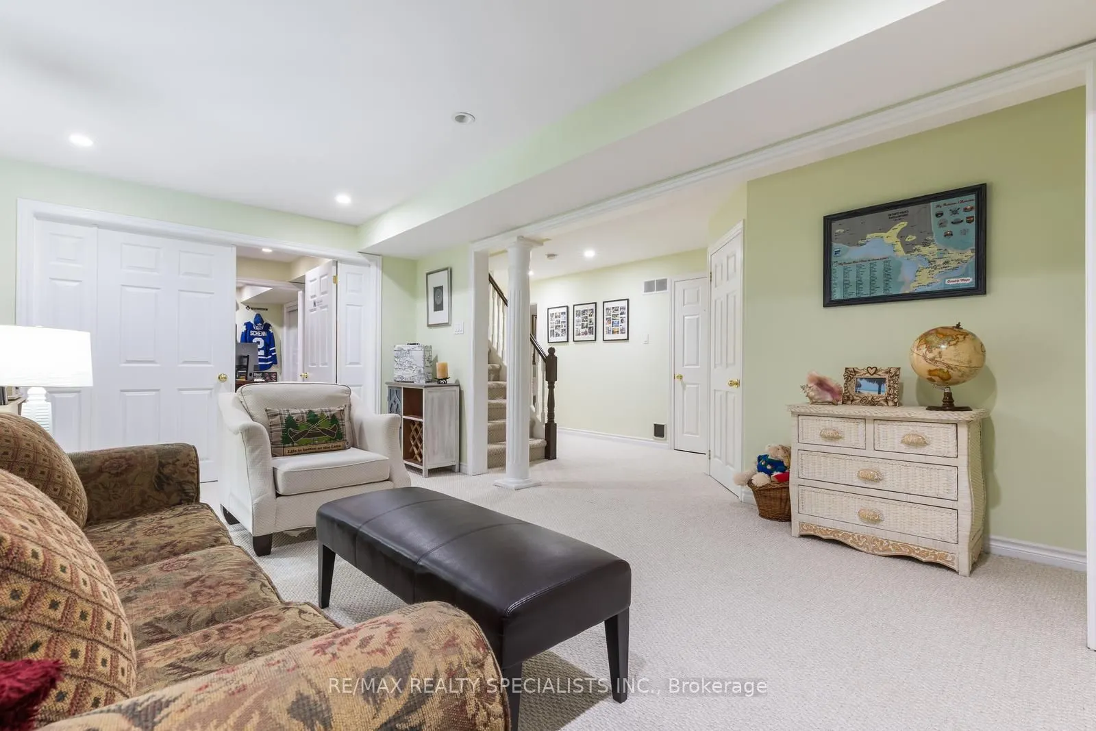 6847 Summer Heights Drive