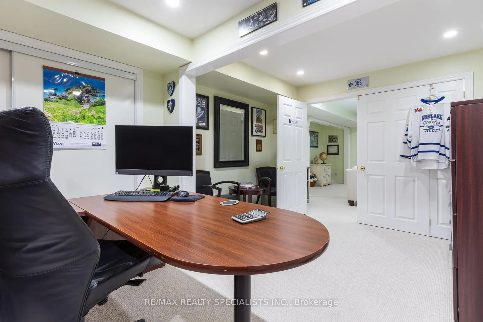 6847 Summer Heights Drive