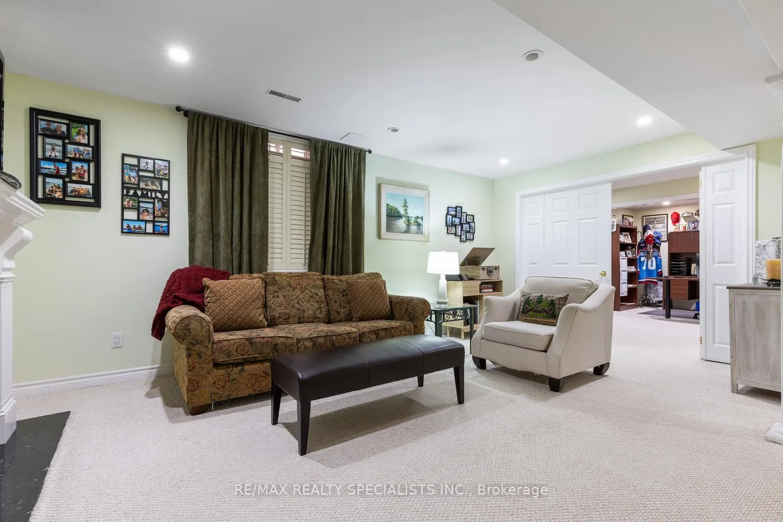 6847 Summer Heights Drive