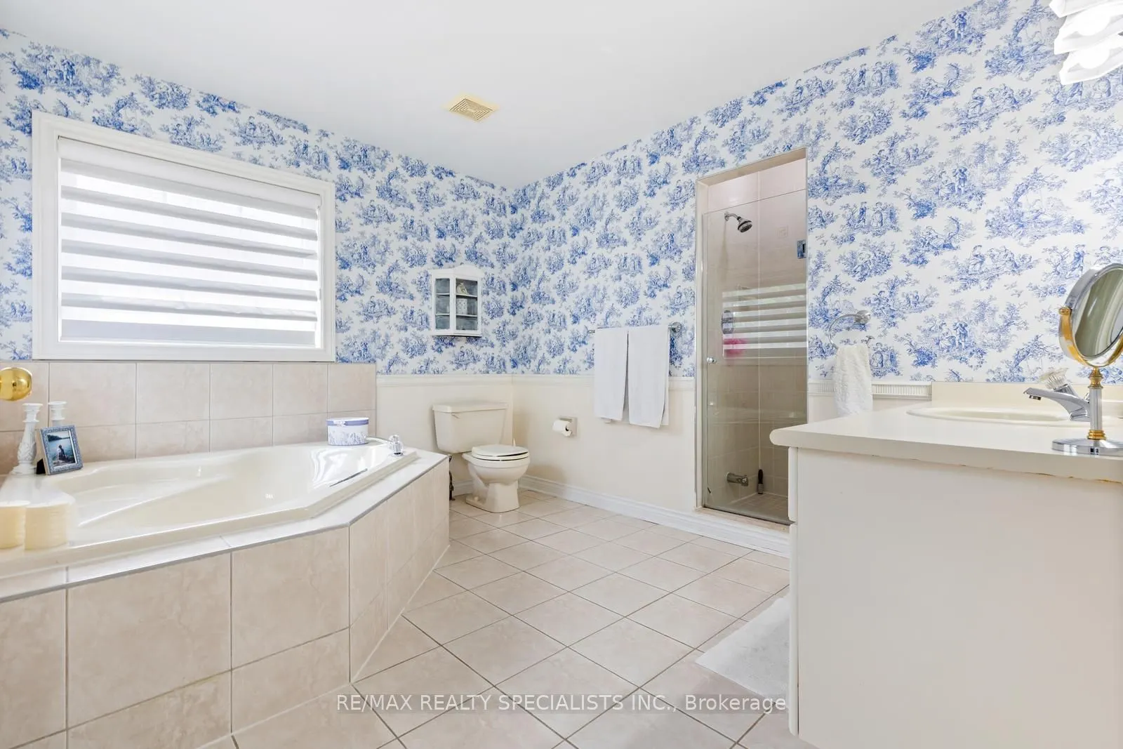 6847 Summer Heights Drive