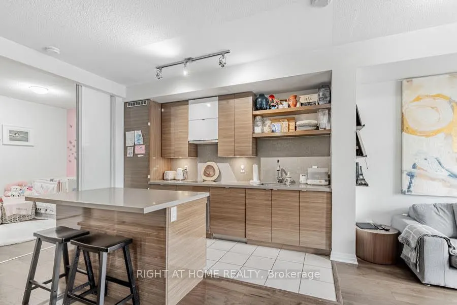 60 Annie Craig Drive, #503